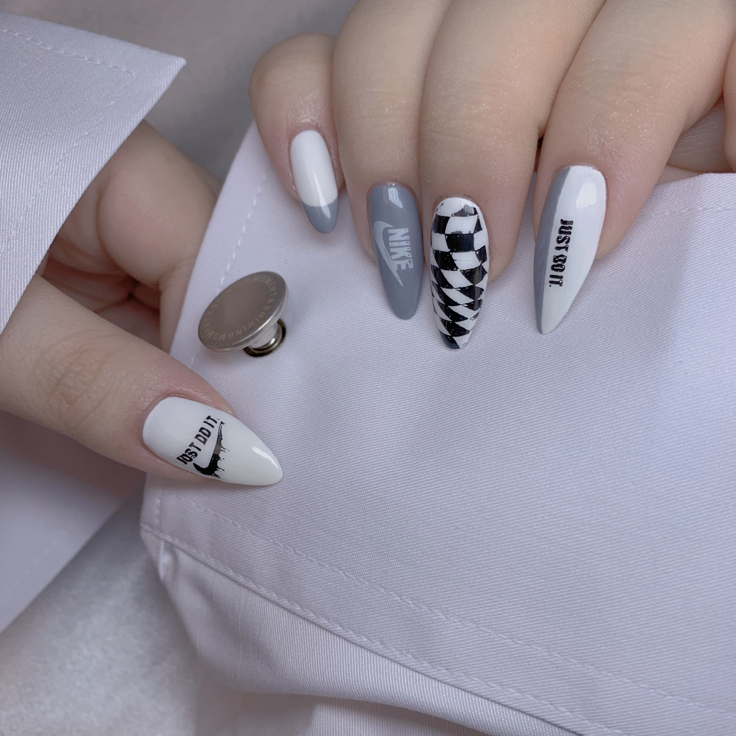 디자인바이네일샵 동대문점 대표 이미지