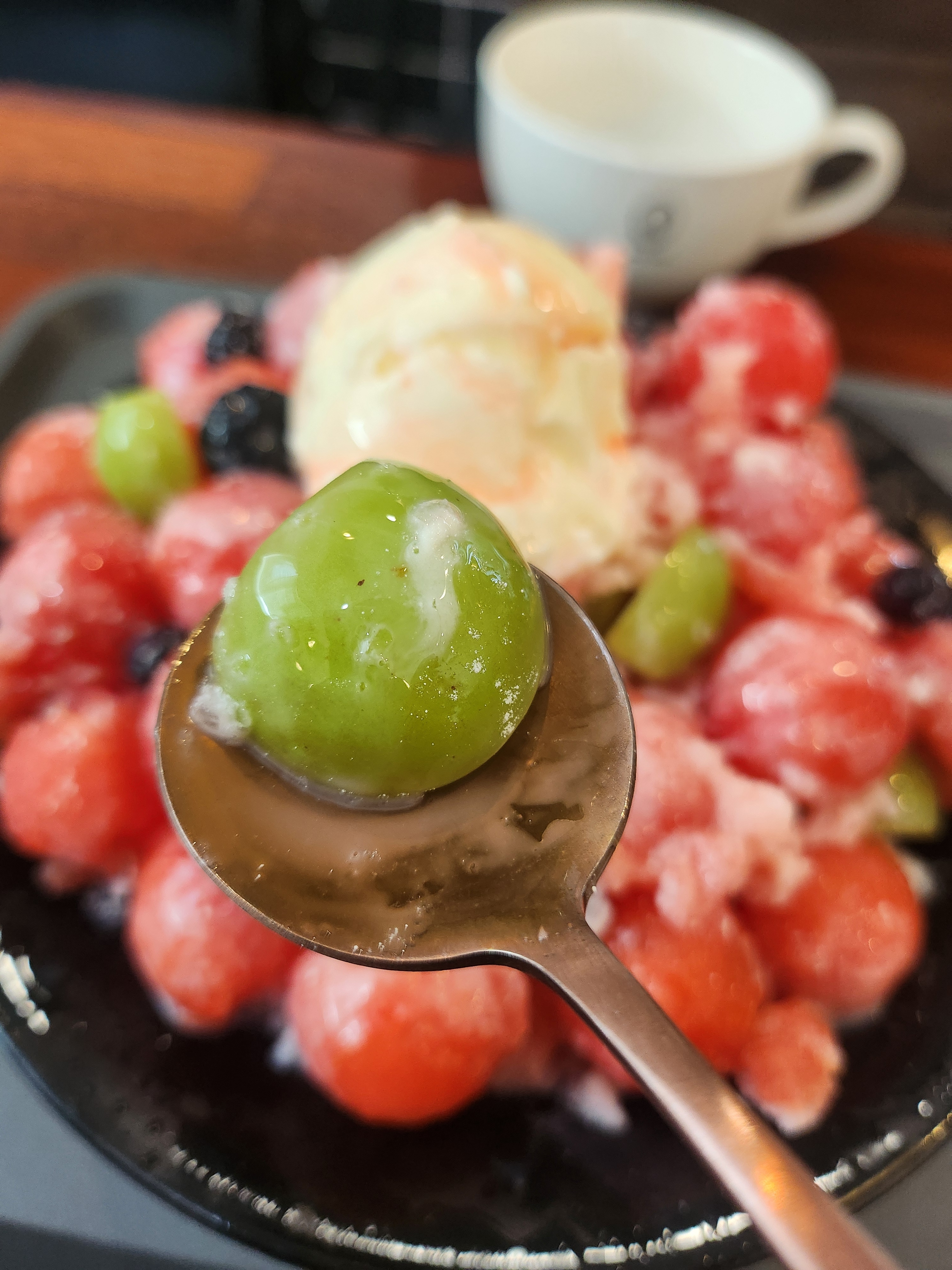 그녀의커피잔