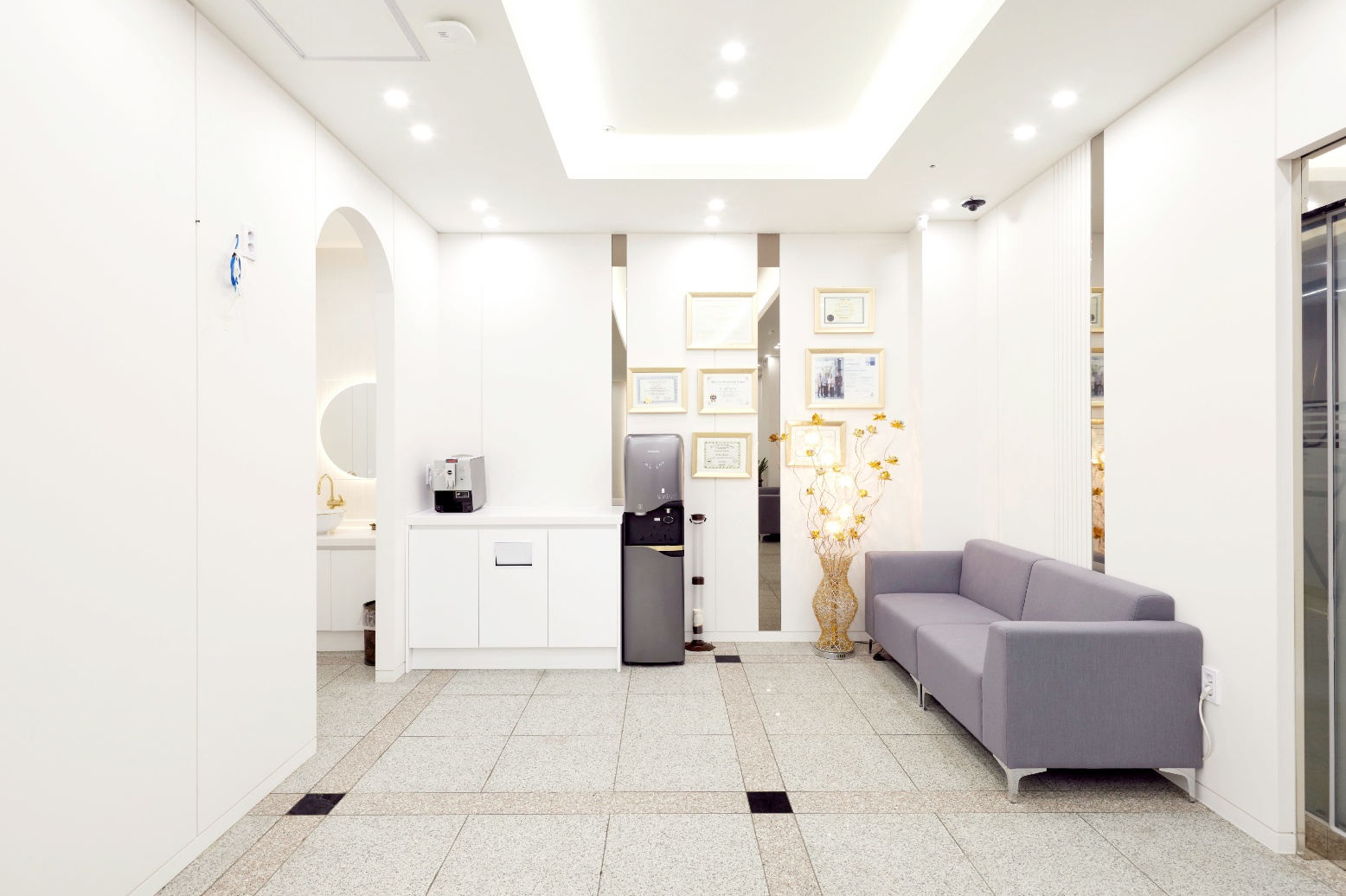 조이플란트치과의원 대표 이미지