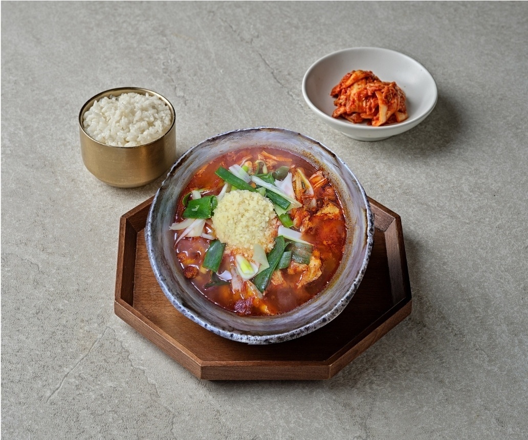 교동닭칼국수 평택법원점