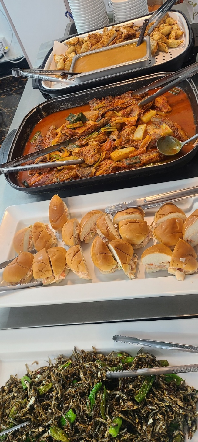 풍성한식뷔페