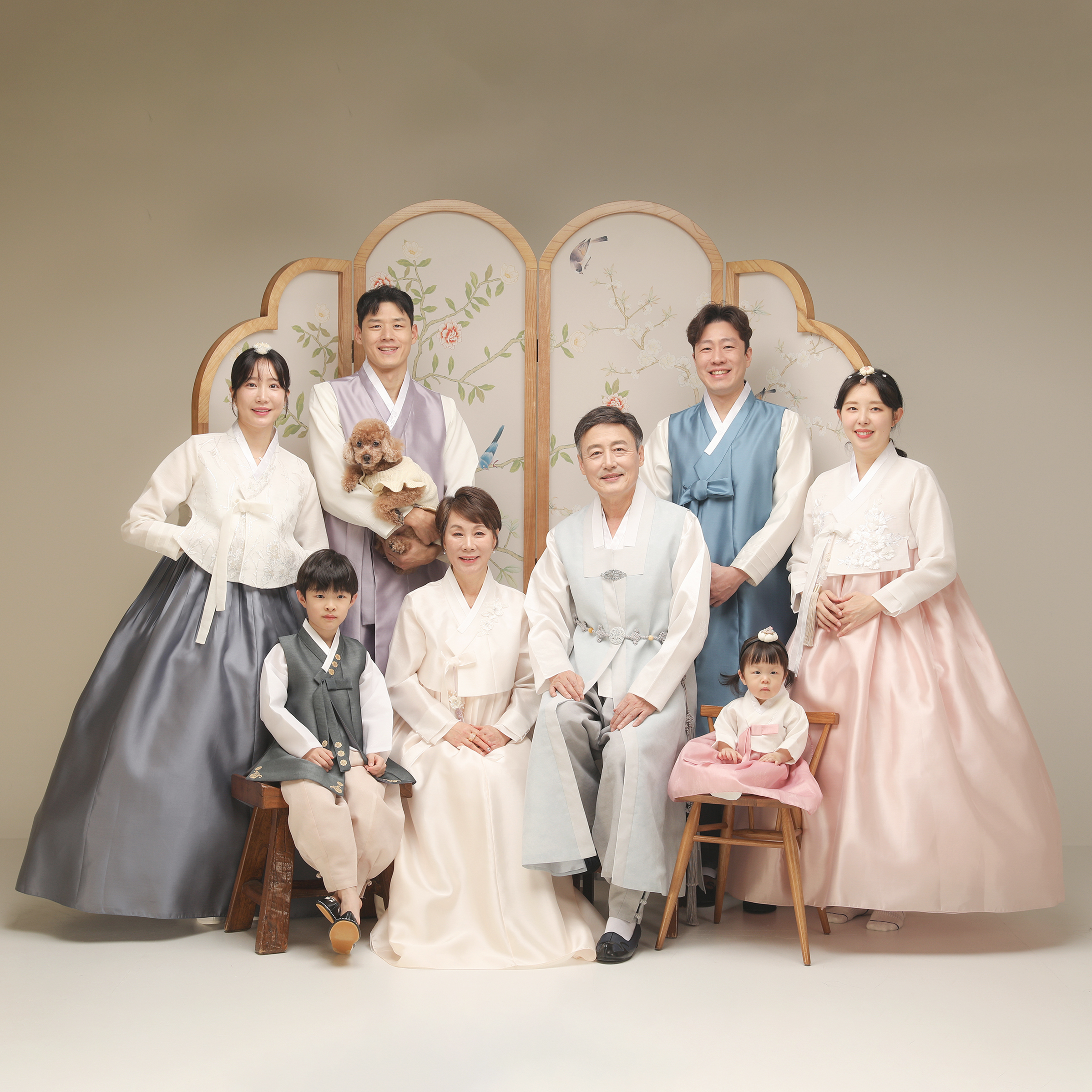 포시즌패밀리 강남점 대표 이미지