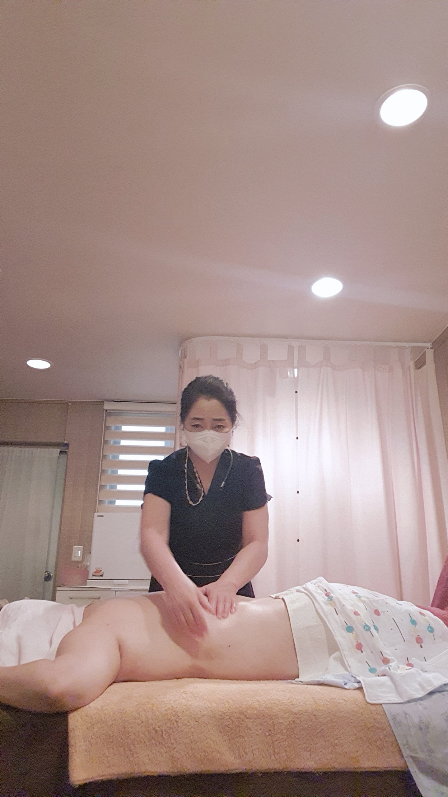 동안피부 photo 6