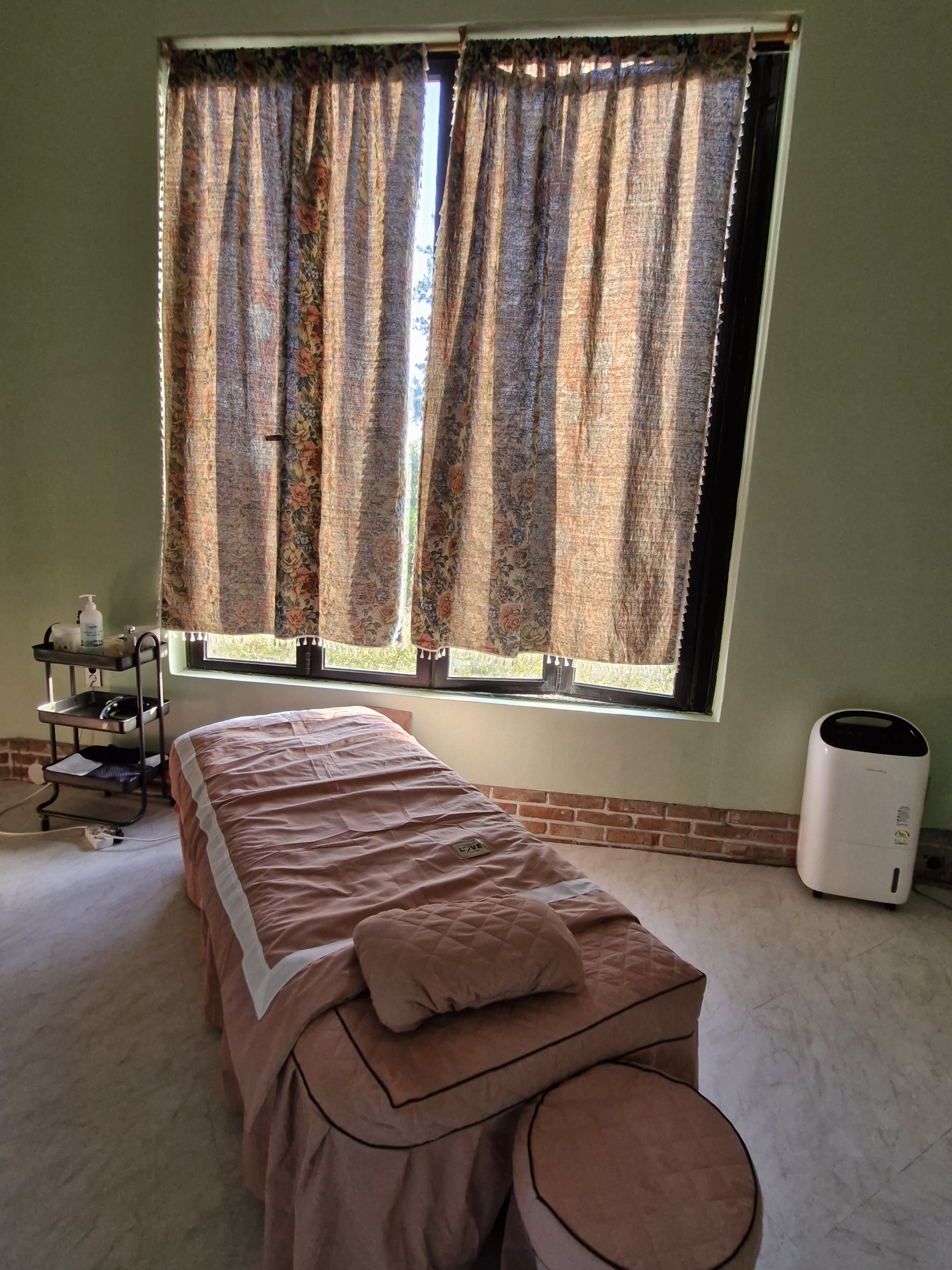 눈썹공주 대표 이미지