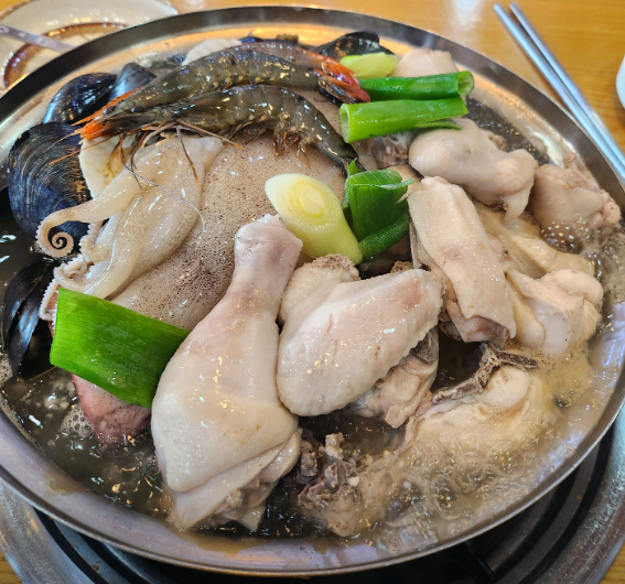 덕현칼국수