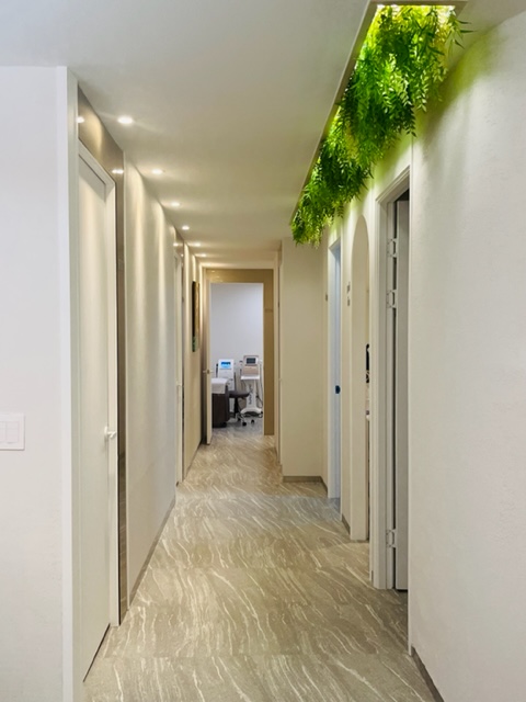 멋진인생에스테틱두피센터 교대점 대표 이미지