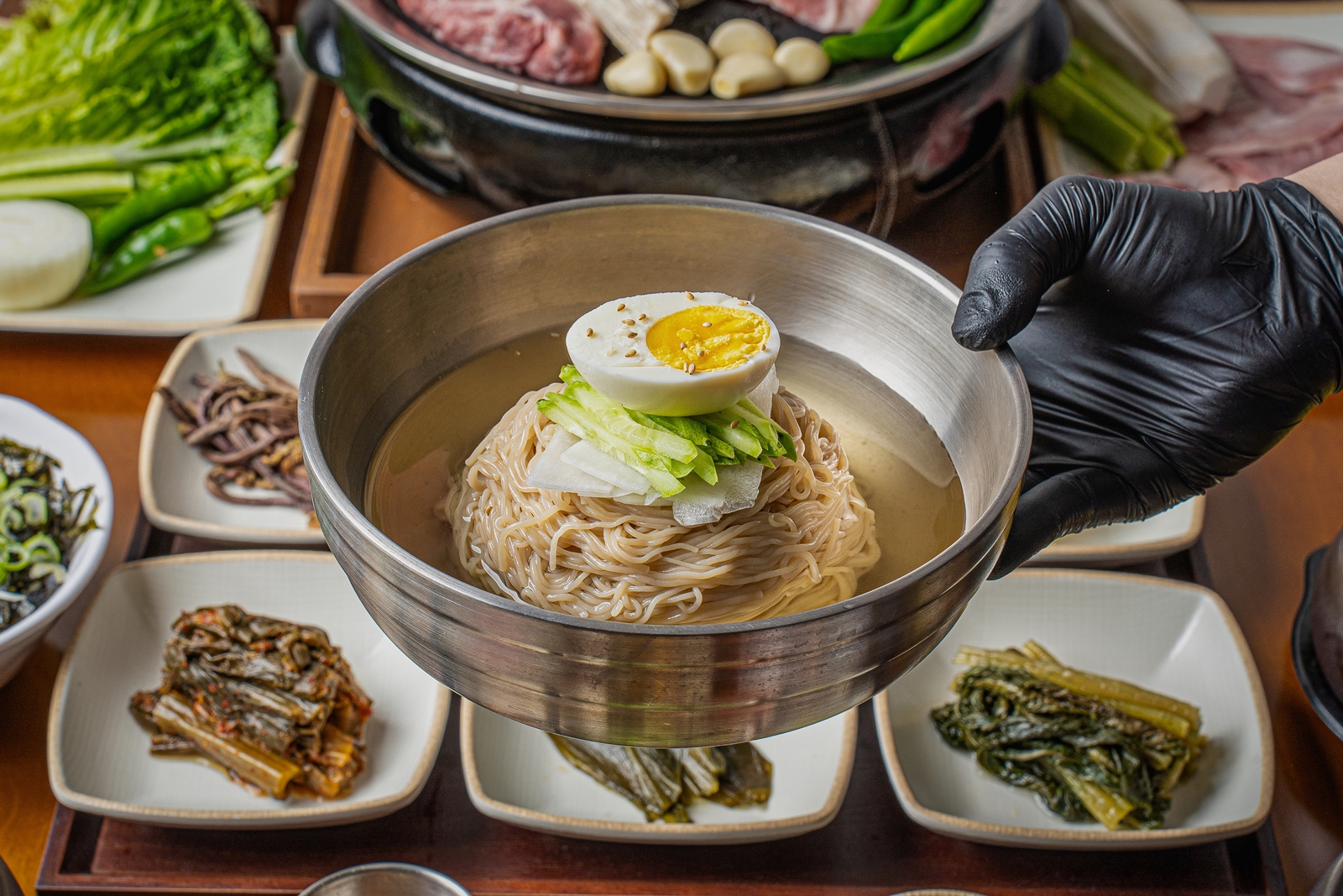 물냉면