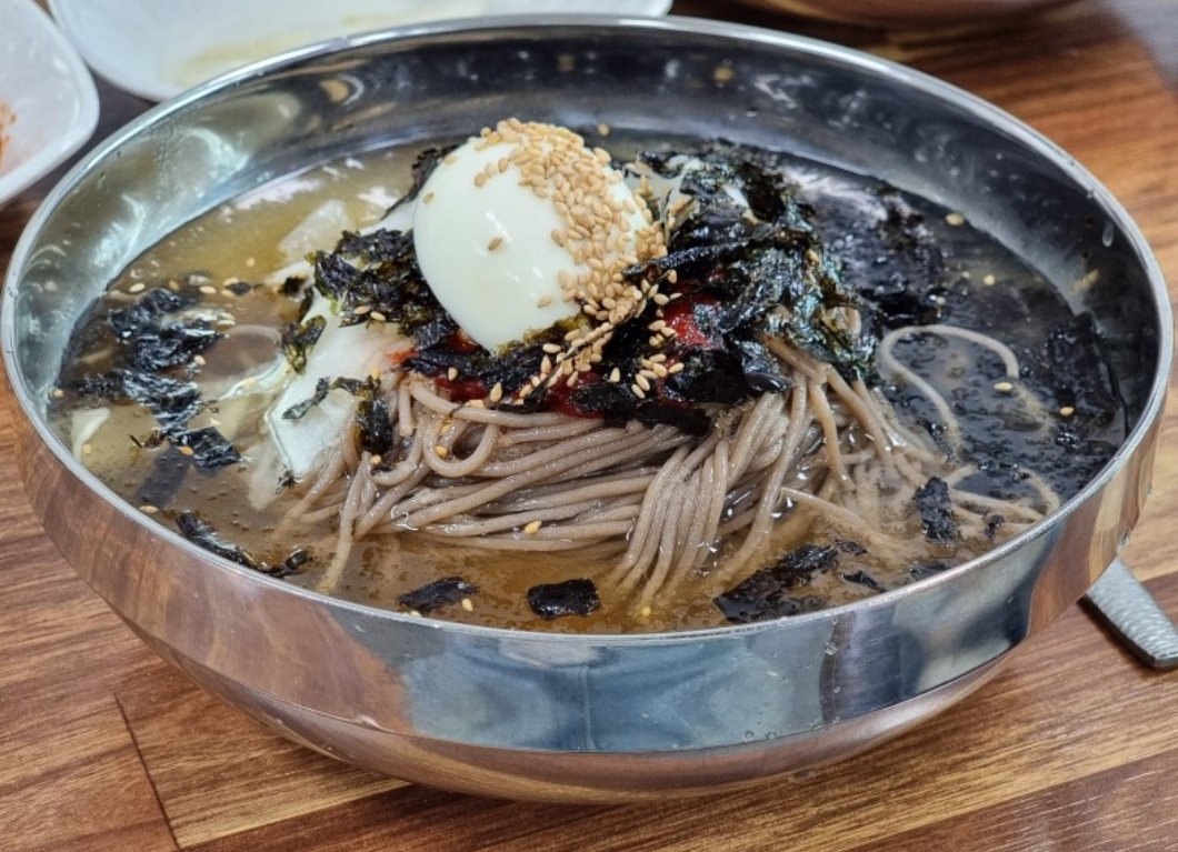 진산메밀막국수