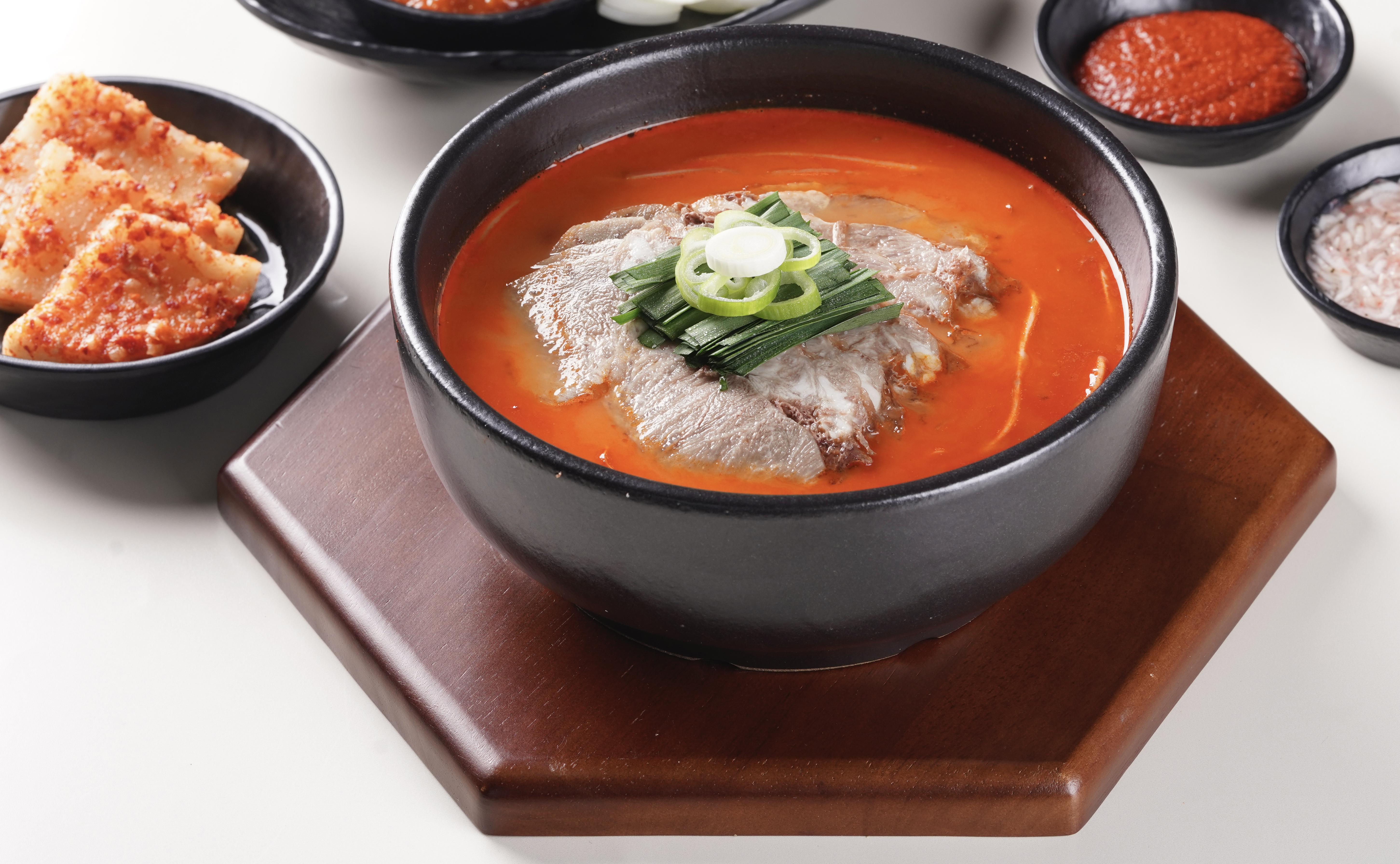 국진남 이대점