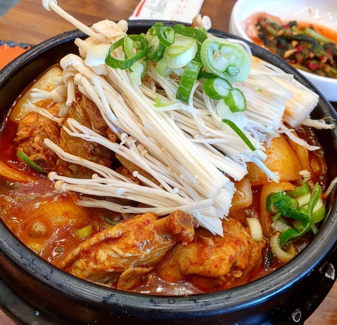이우철한방누룽지삼계탕 동탄오산직영점