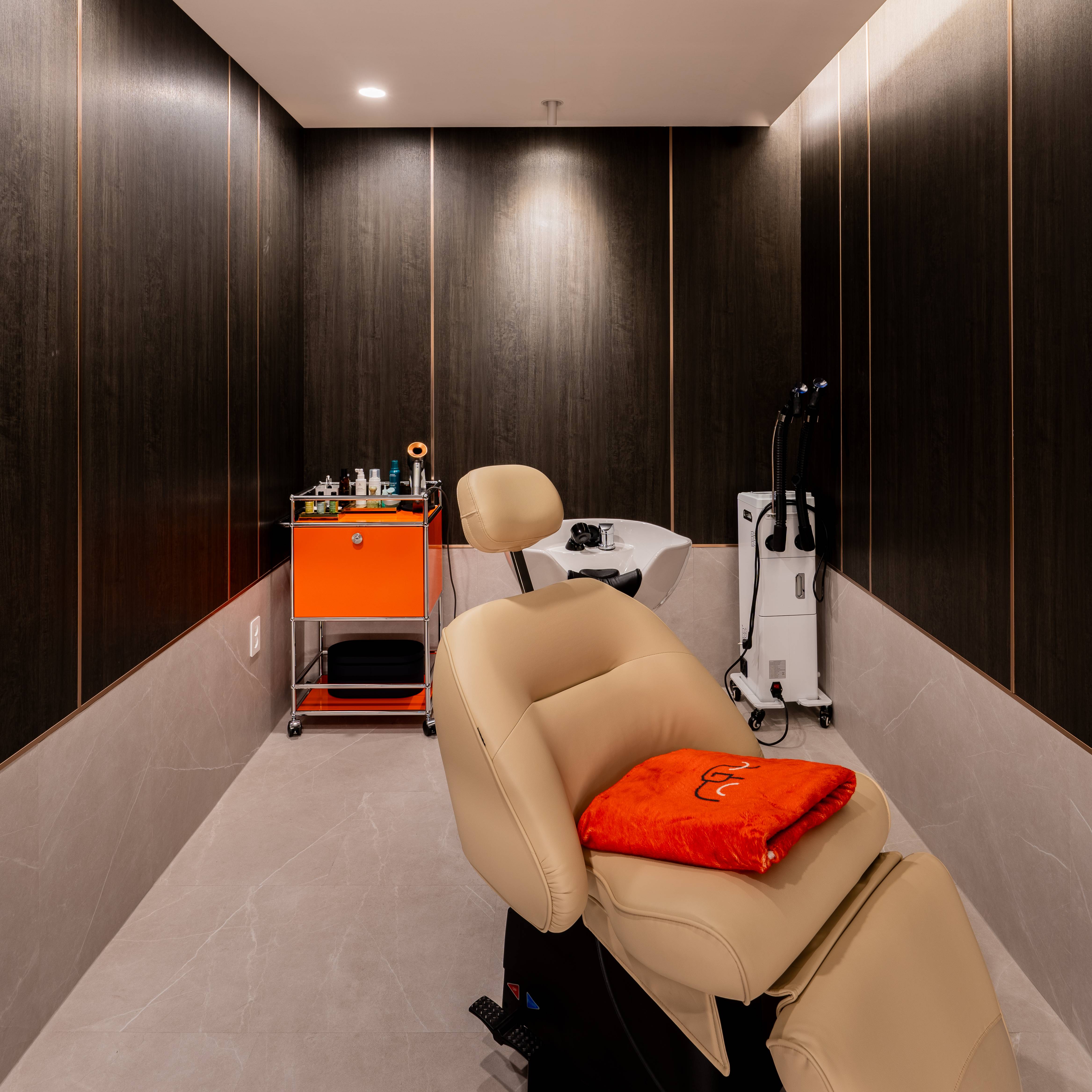 압구정 맘모스헤어라인의원 대표 이미지