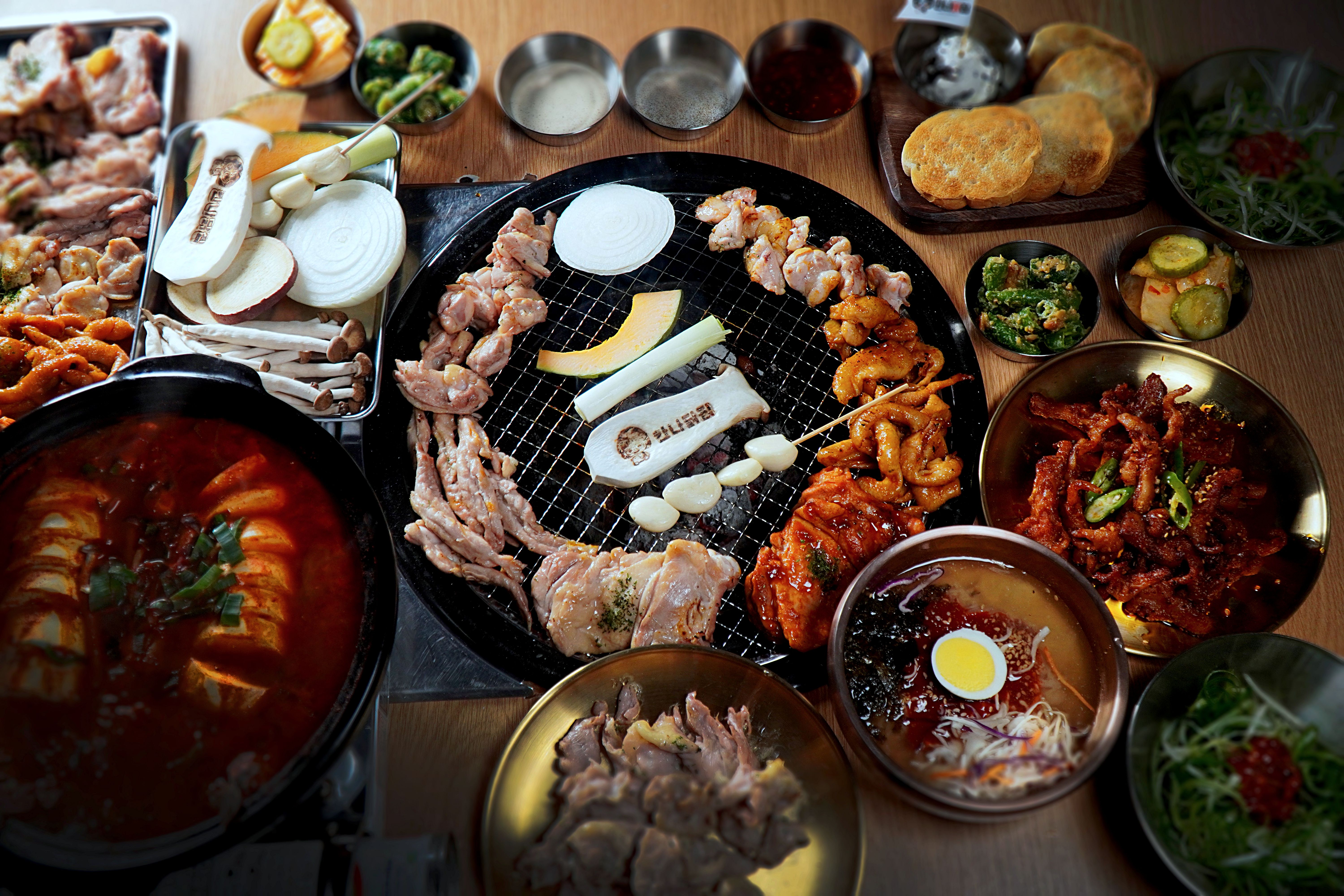 강남숯불닭갈비 칸나닭집