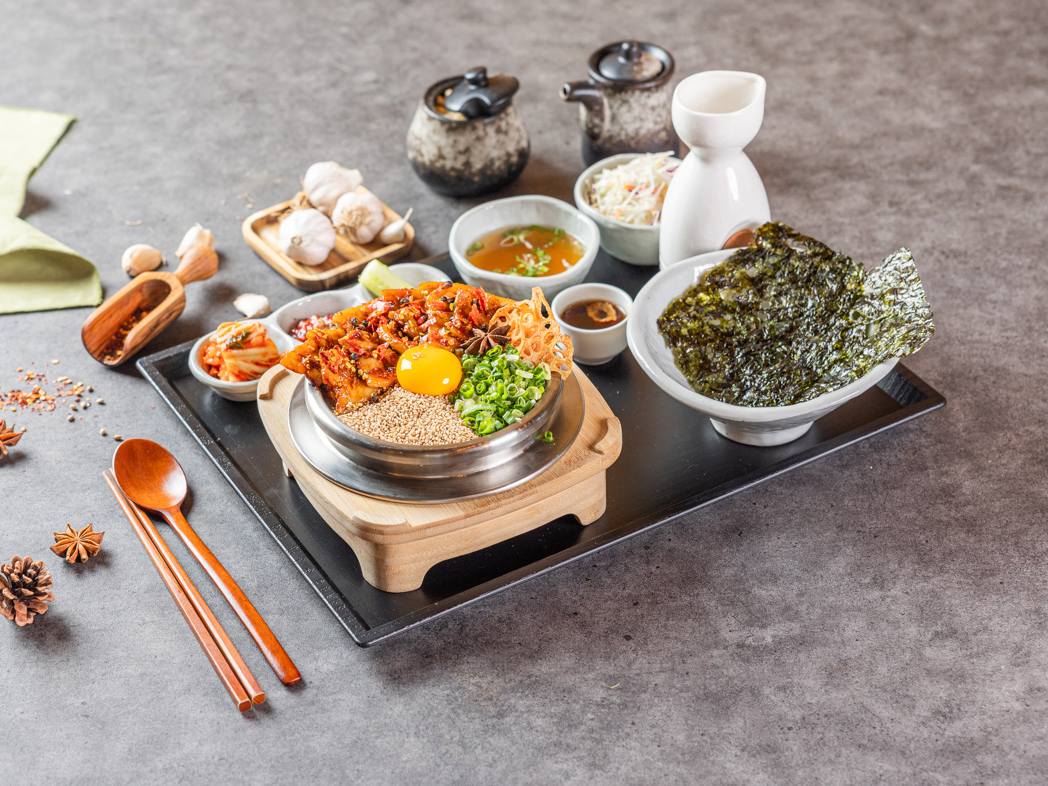 마라삼겹 솥밥