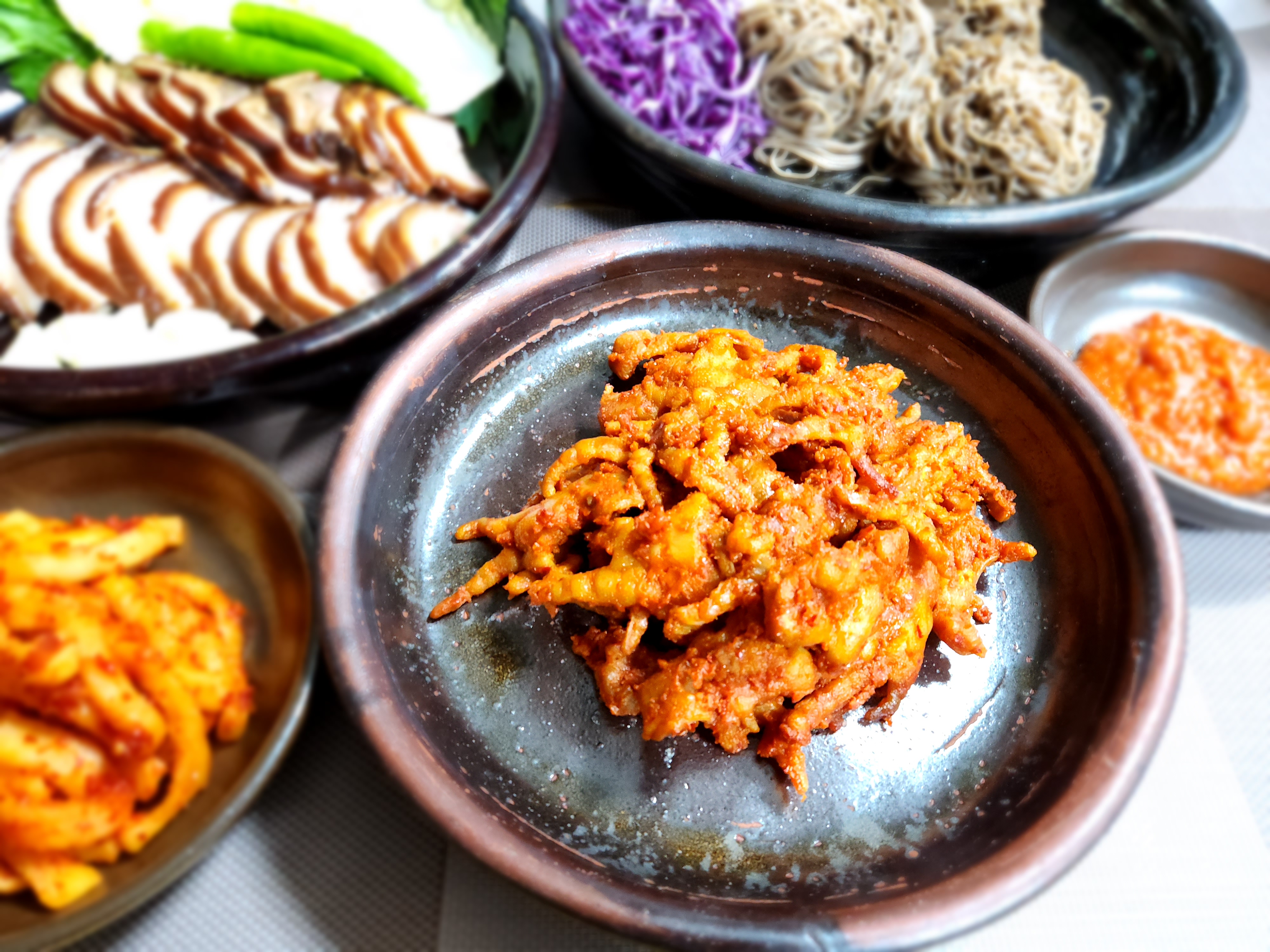 태원맛김치전문점.태원한방왕족발