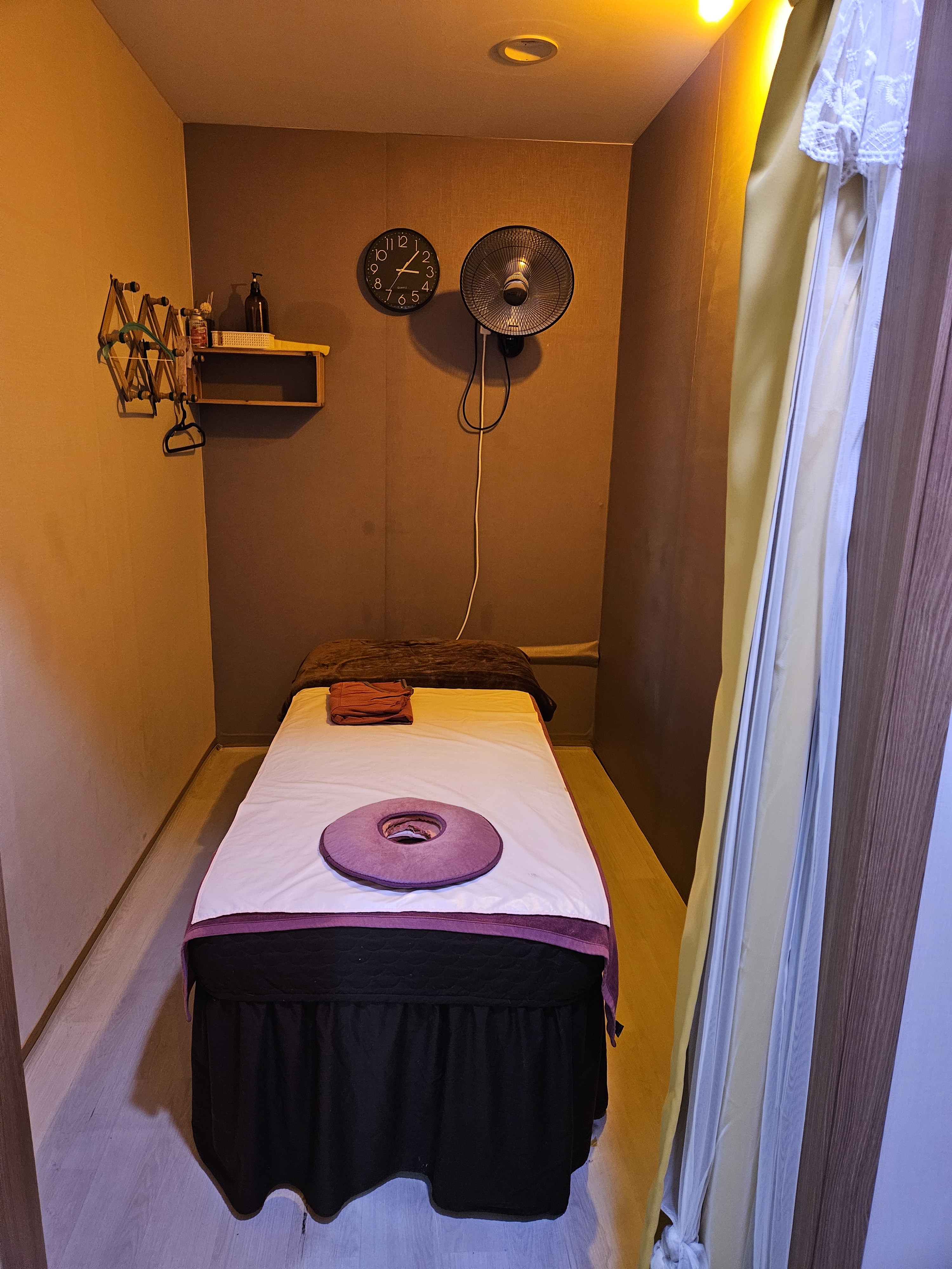 명품체형관리 평택점 photo 2