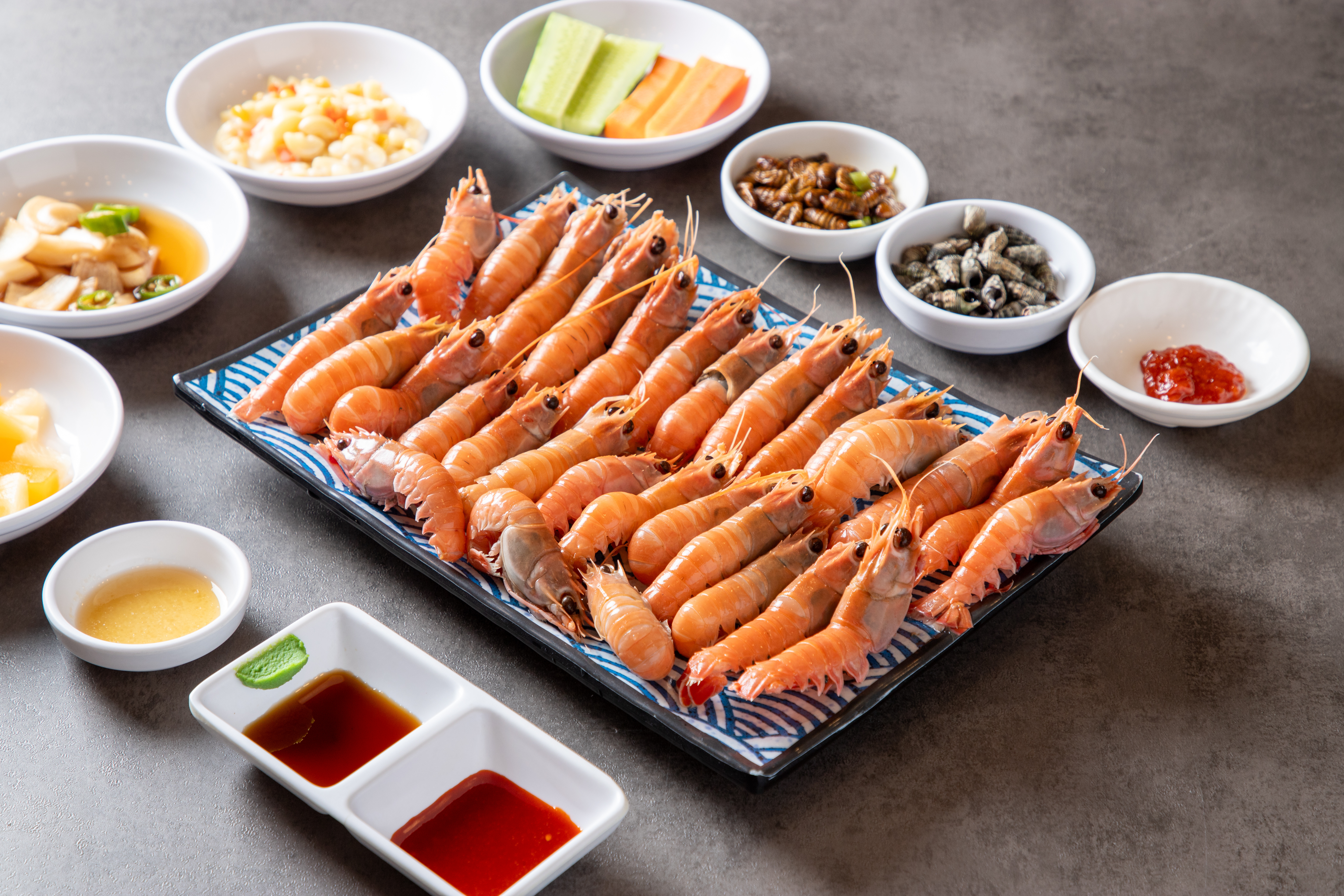 욱이네 불타는 조개구이&전골