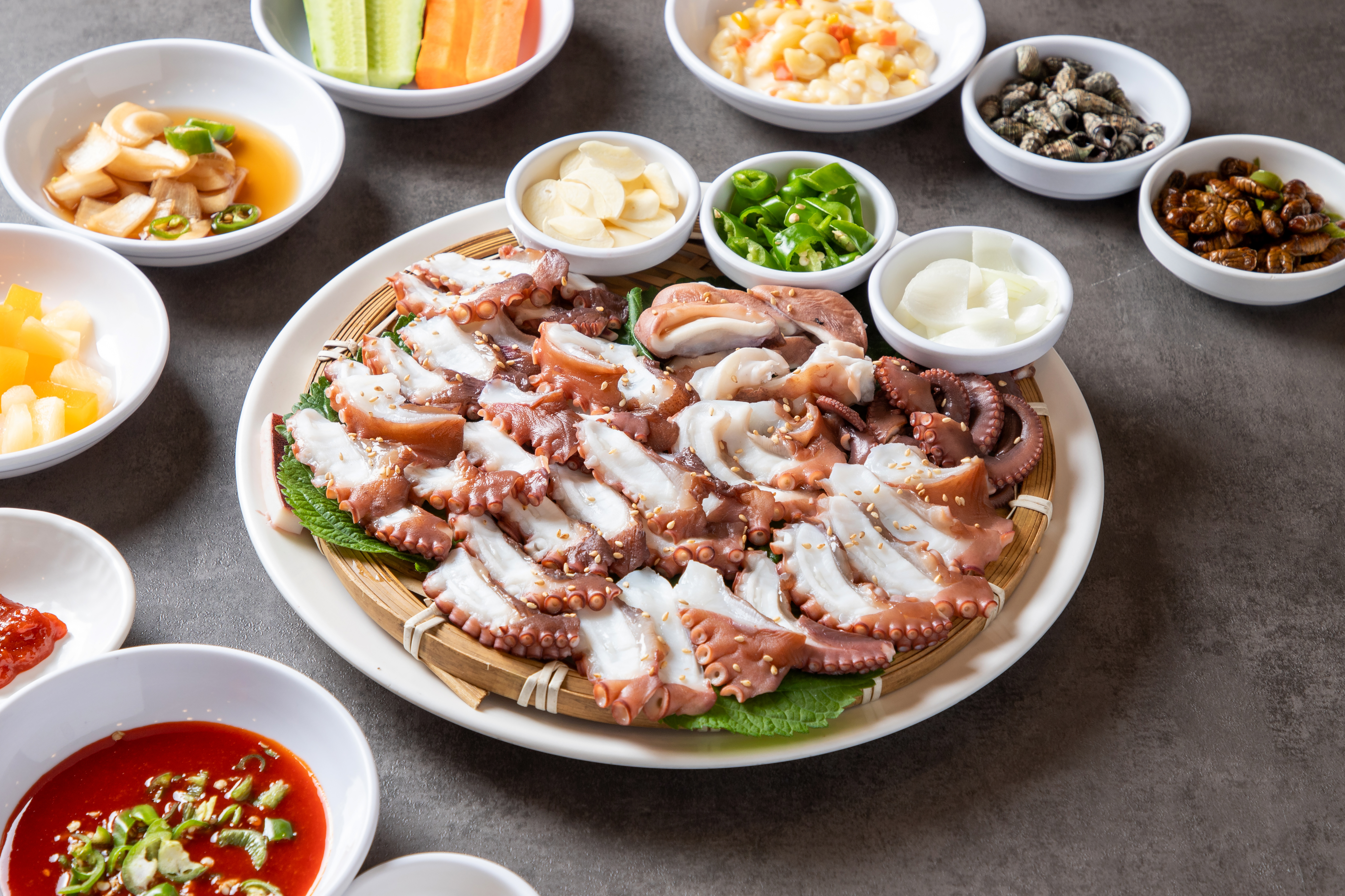 욱이네 불타는 조개구이&전골