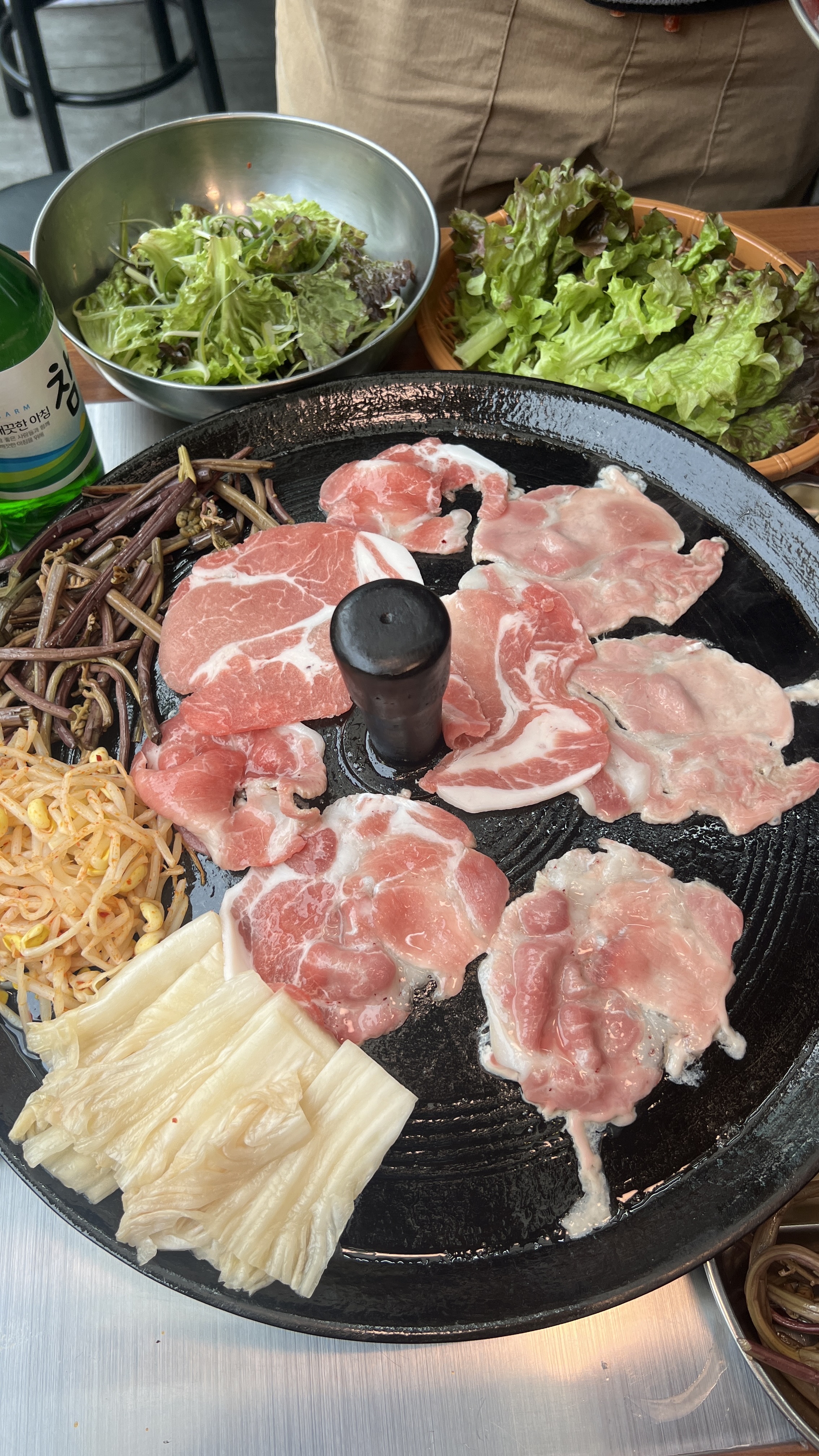 고맙소육천돼지찌개