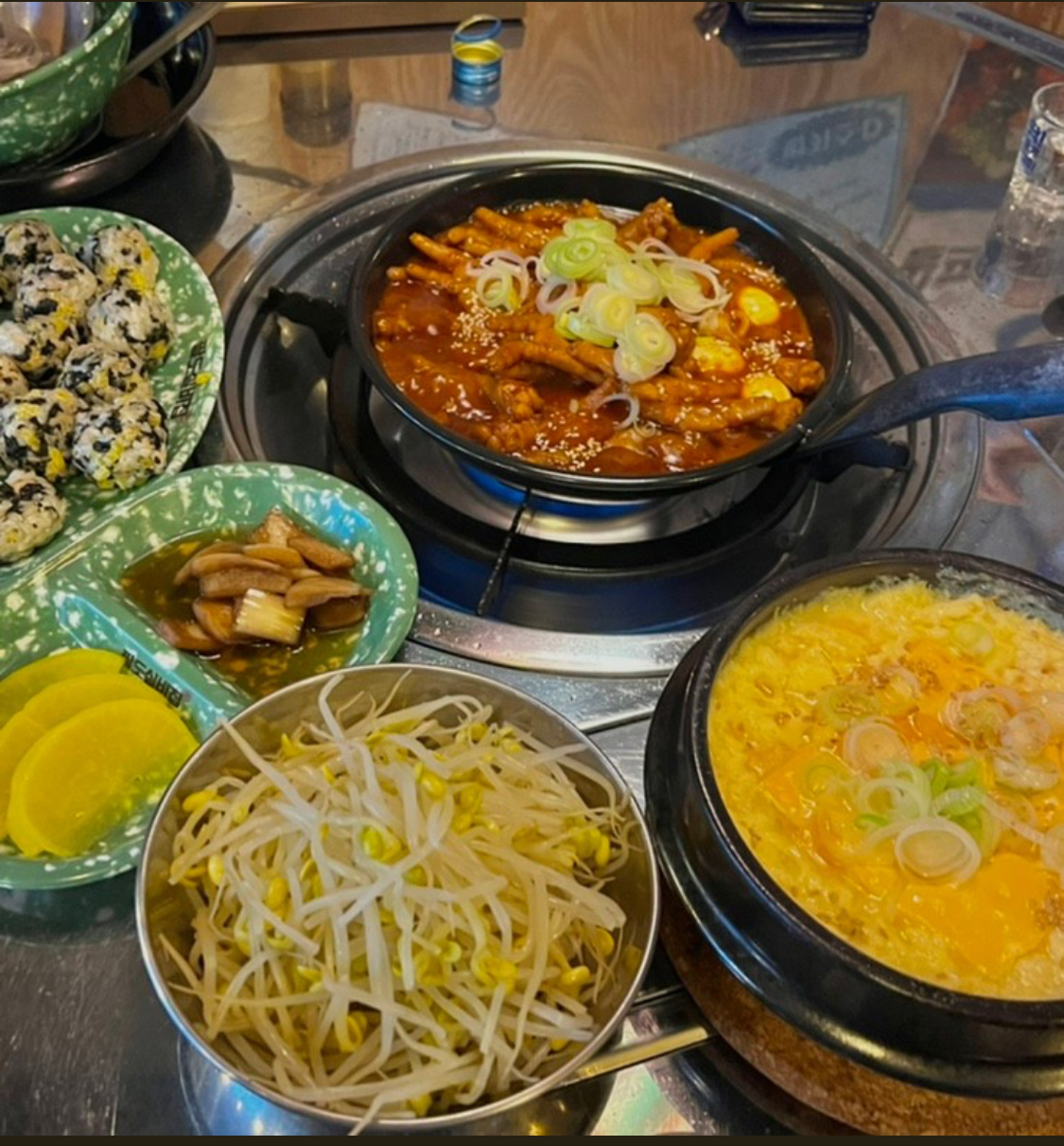 팔도실비집 홍콩할매불닭발 달동점