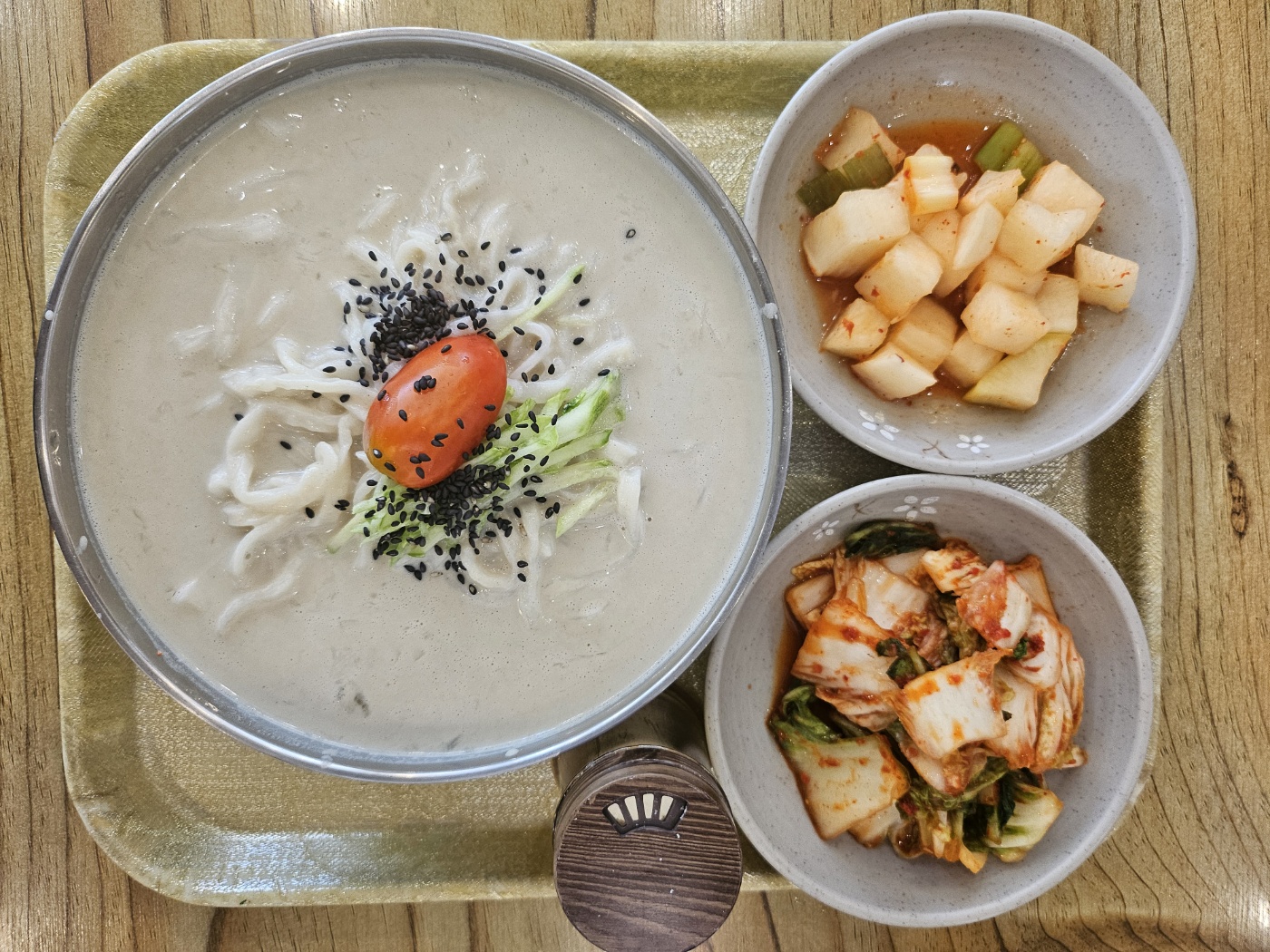 할머니손칼국수복대점
