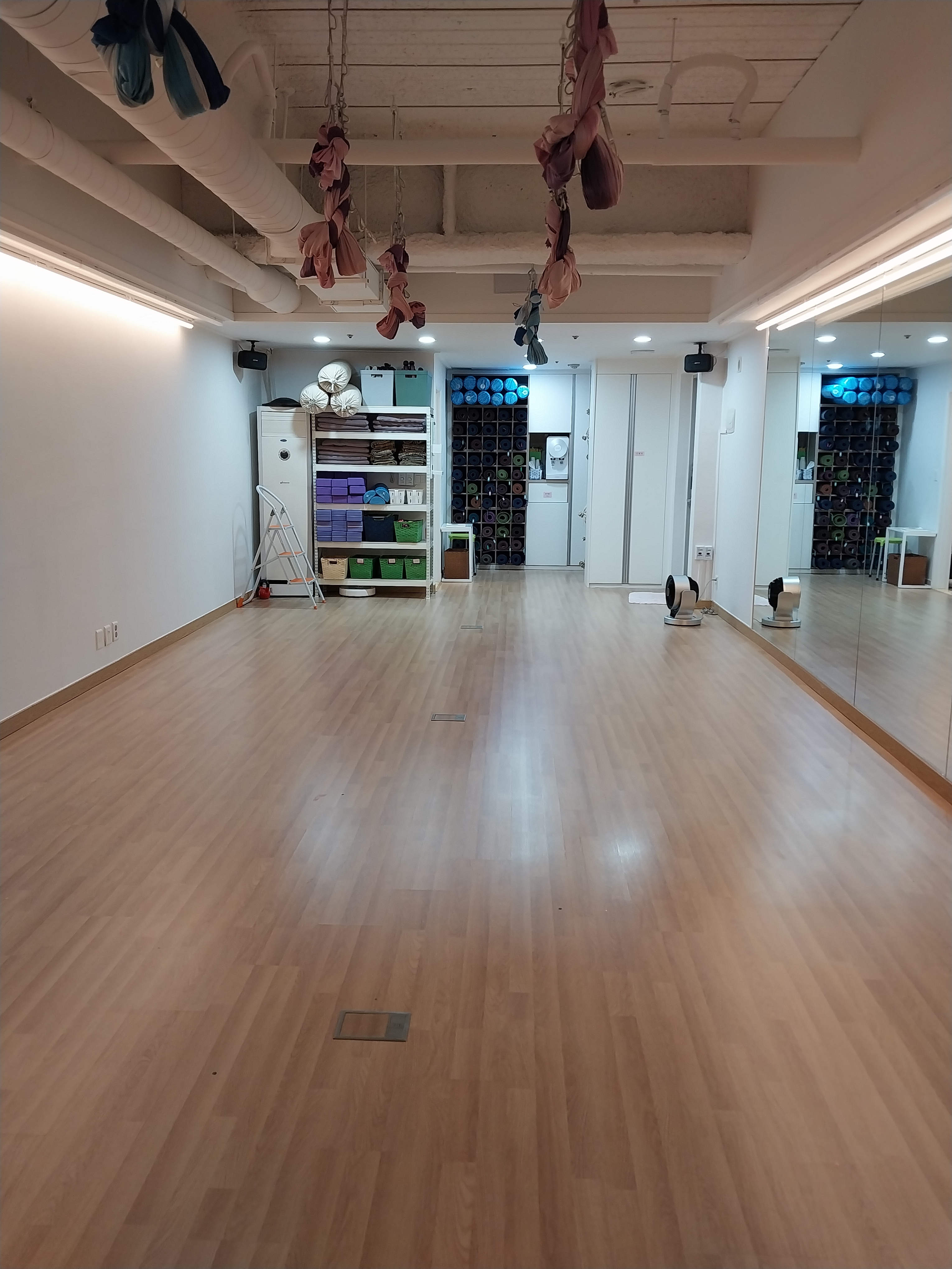 오월요가커뮤니티 대표 이미지