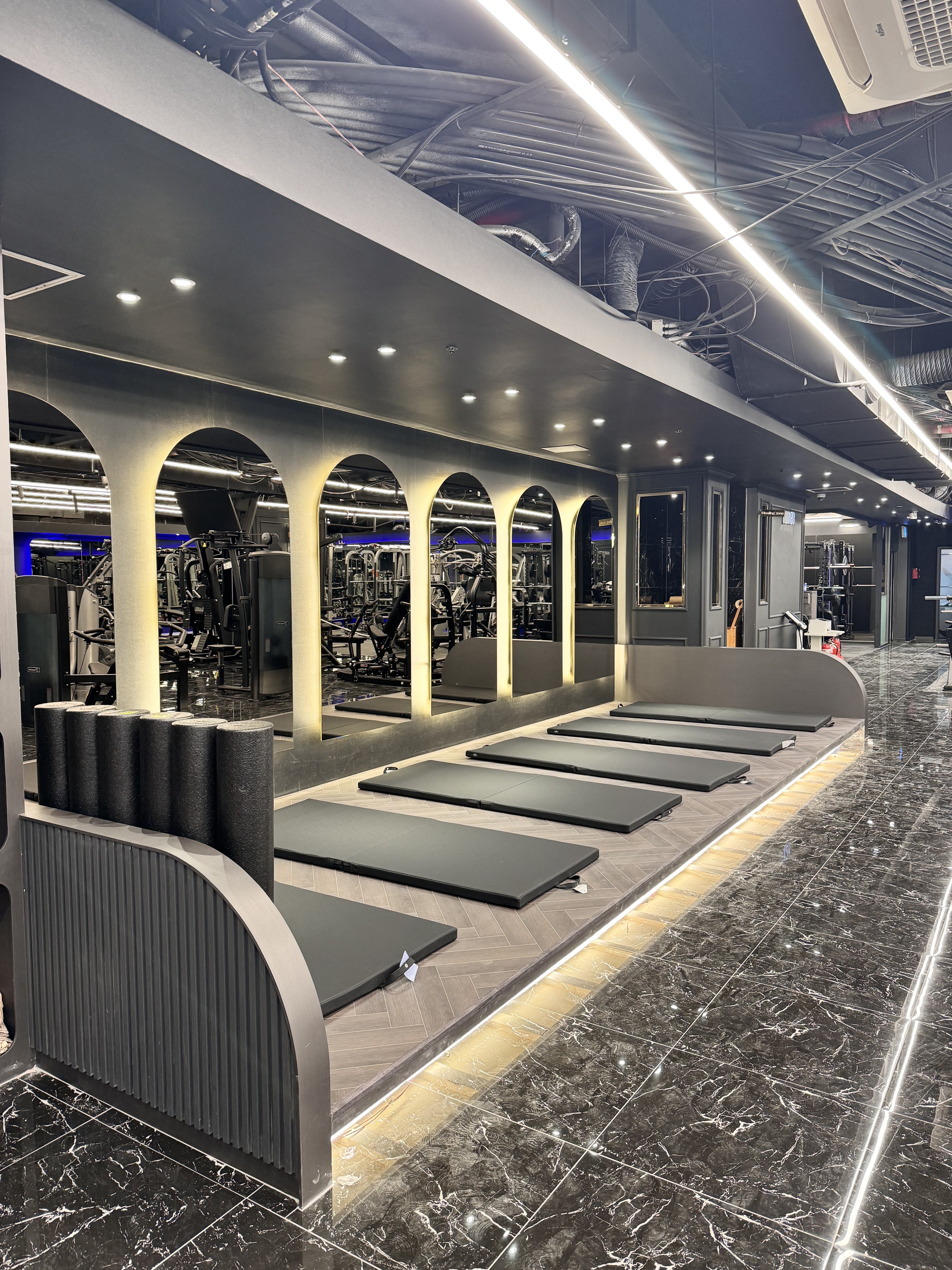 아크로짐 논현학동역점 대표 이미지