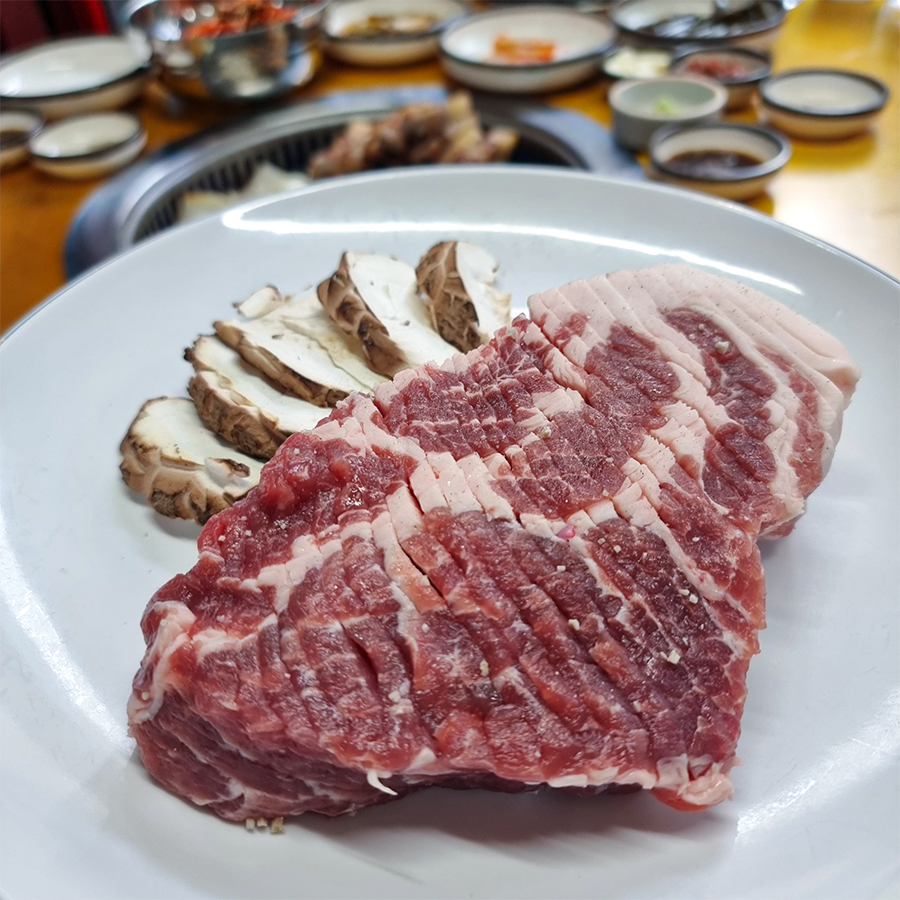 돼지만 V 대구본점