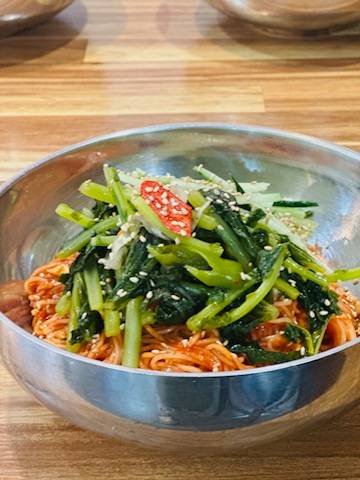 시장칼국수