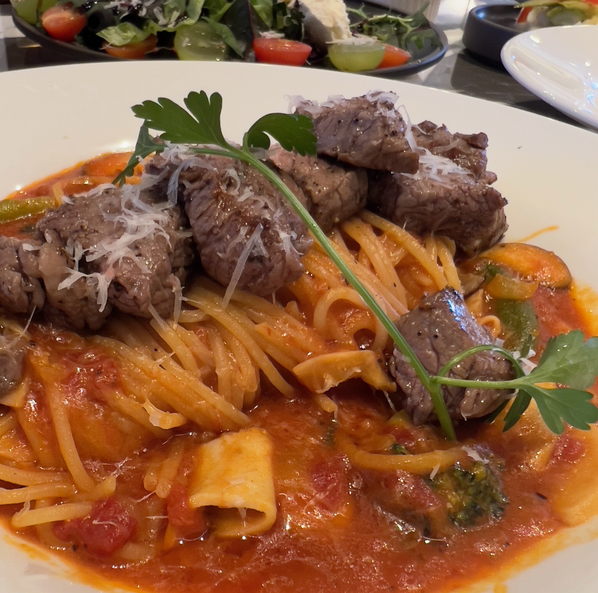 스테이크 토마토 파스타