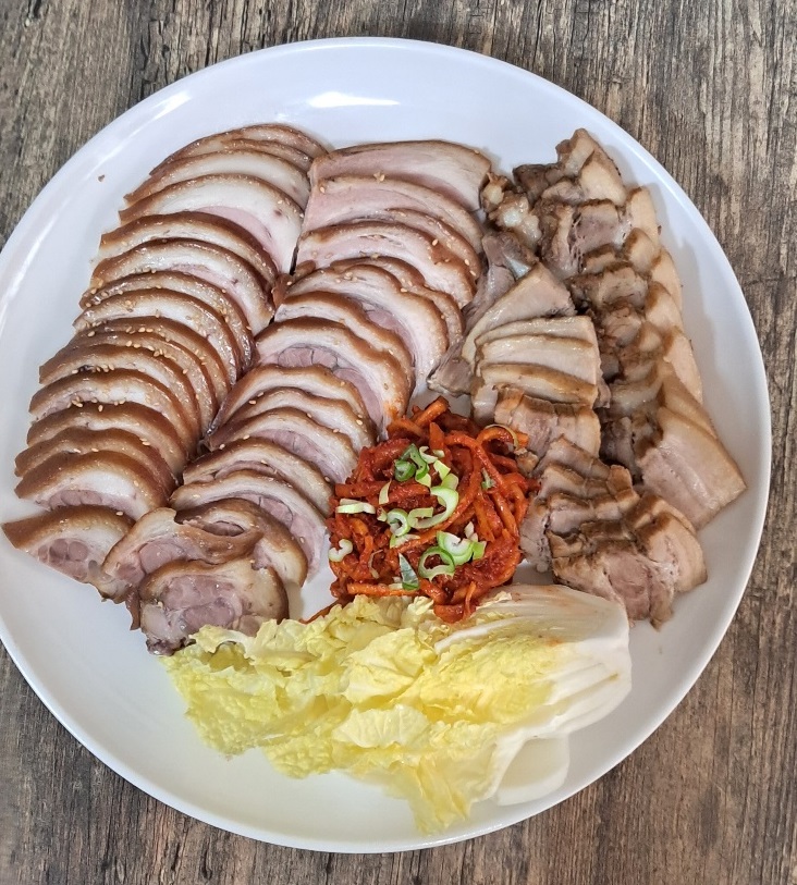 오늘은 족발이다