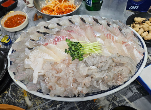 사랑도횟집 이미지