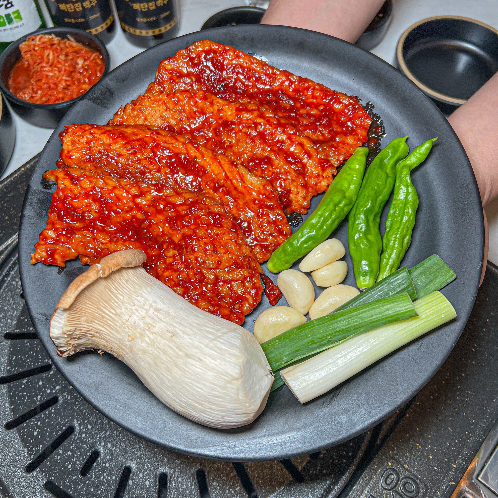숙성 양념 꽃 삼겹살