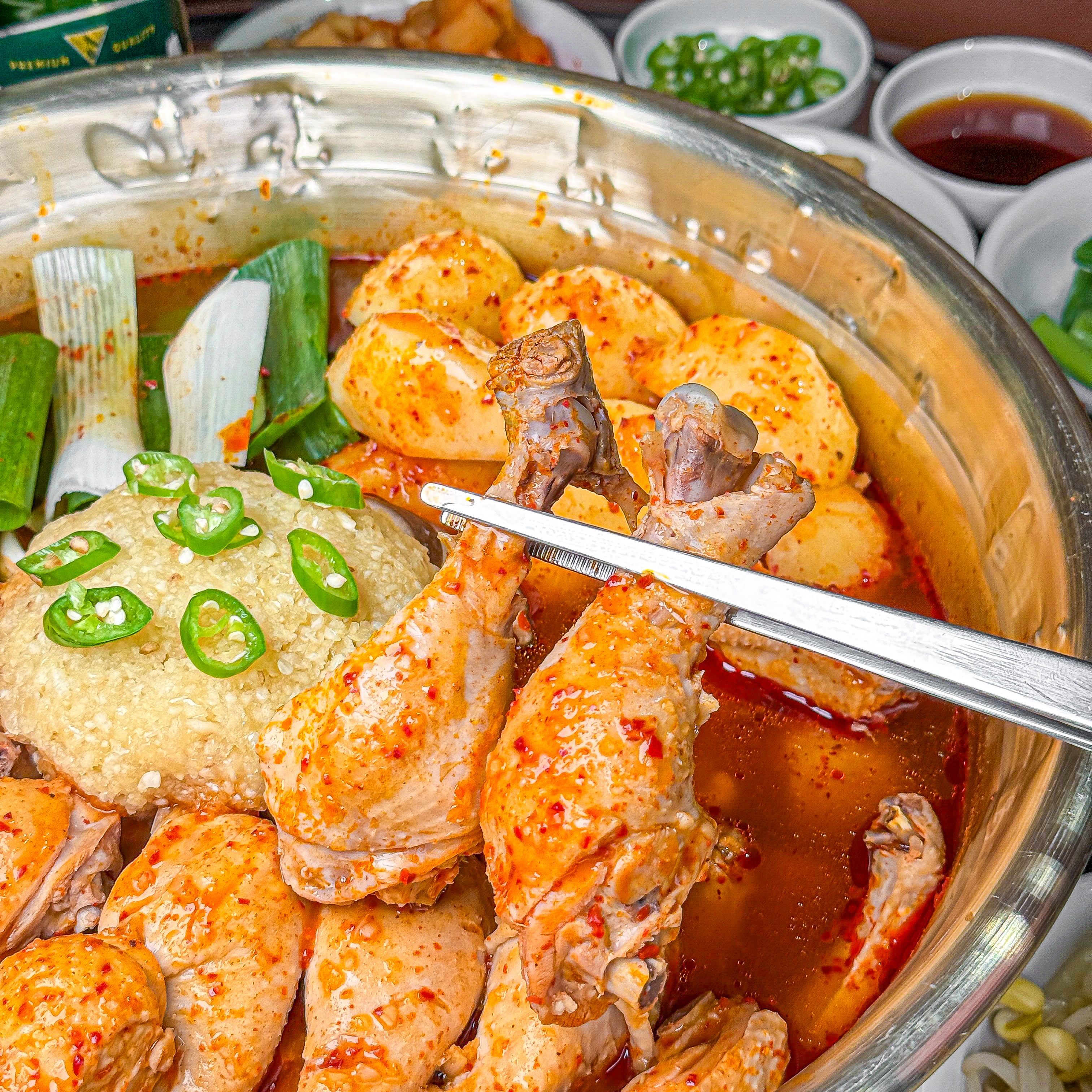 종로계림닭도리탕원조 방학점