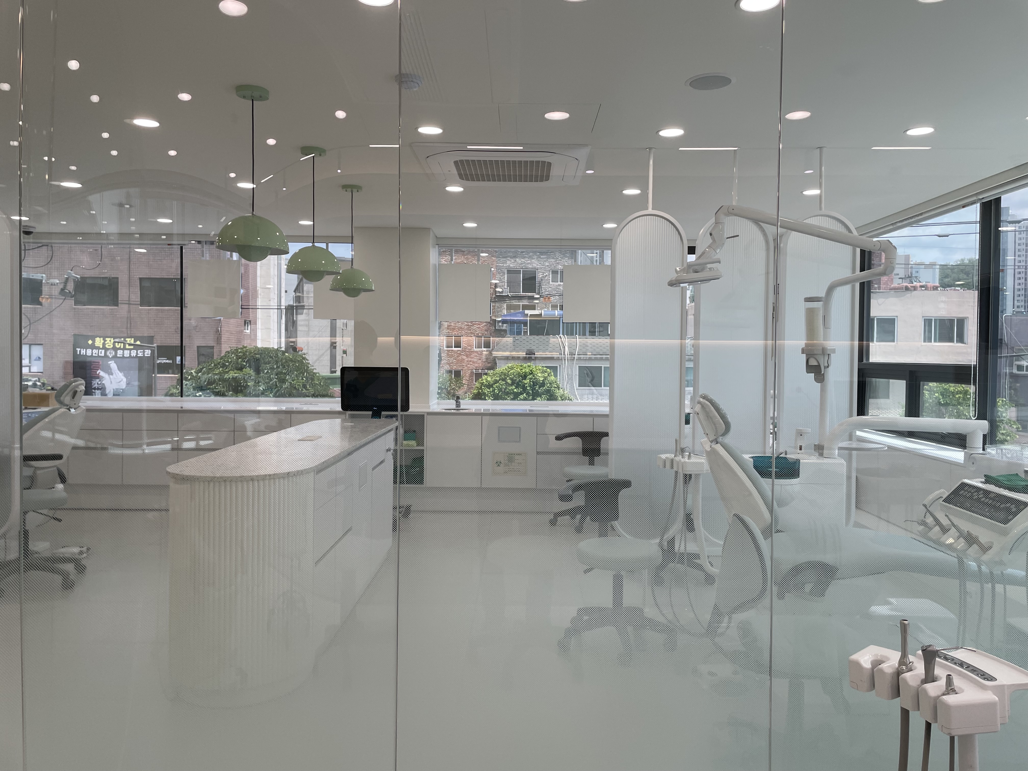 사랑이가득한치과의원 대표 이미지