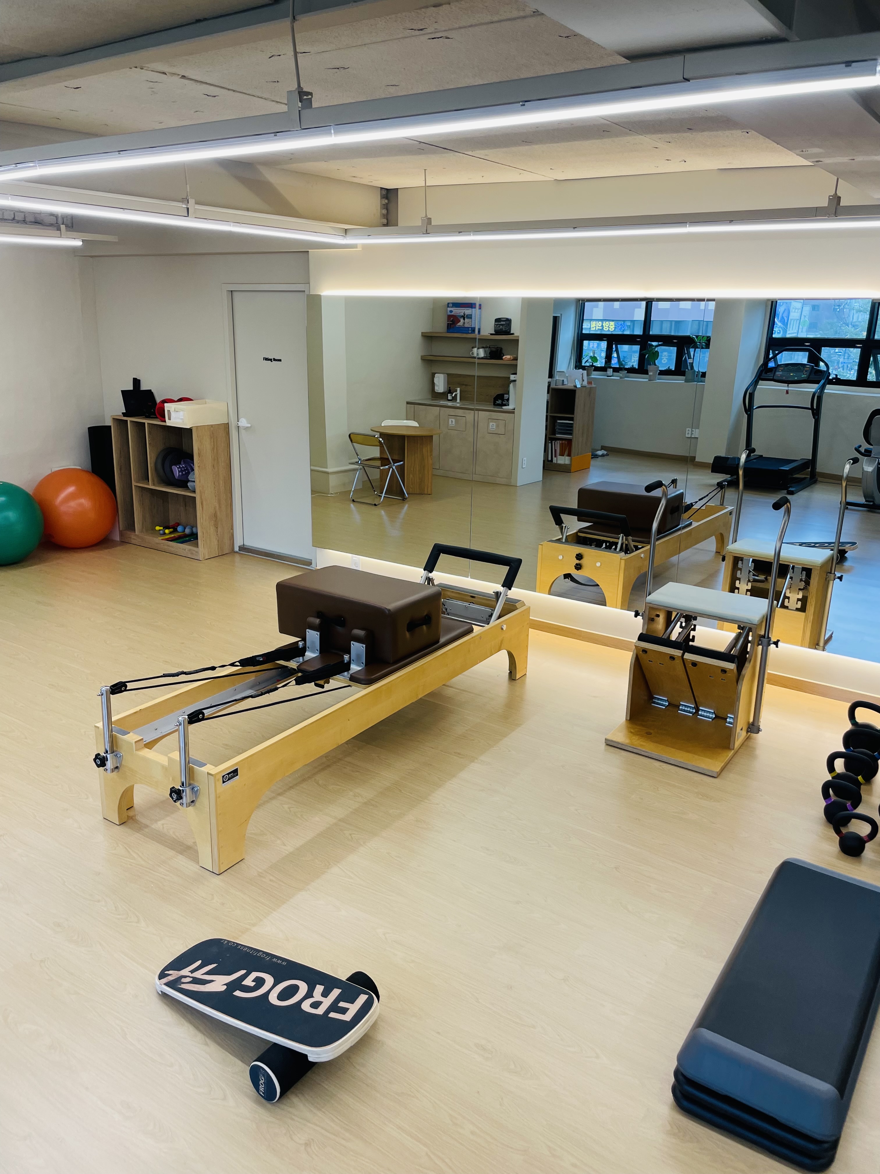 퍼먼츠 체형교정&재활PT 대표 이미지