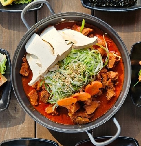 대박 솥뚜껑 삼겹살 옥계점