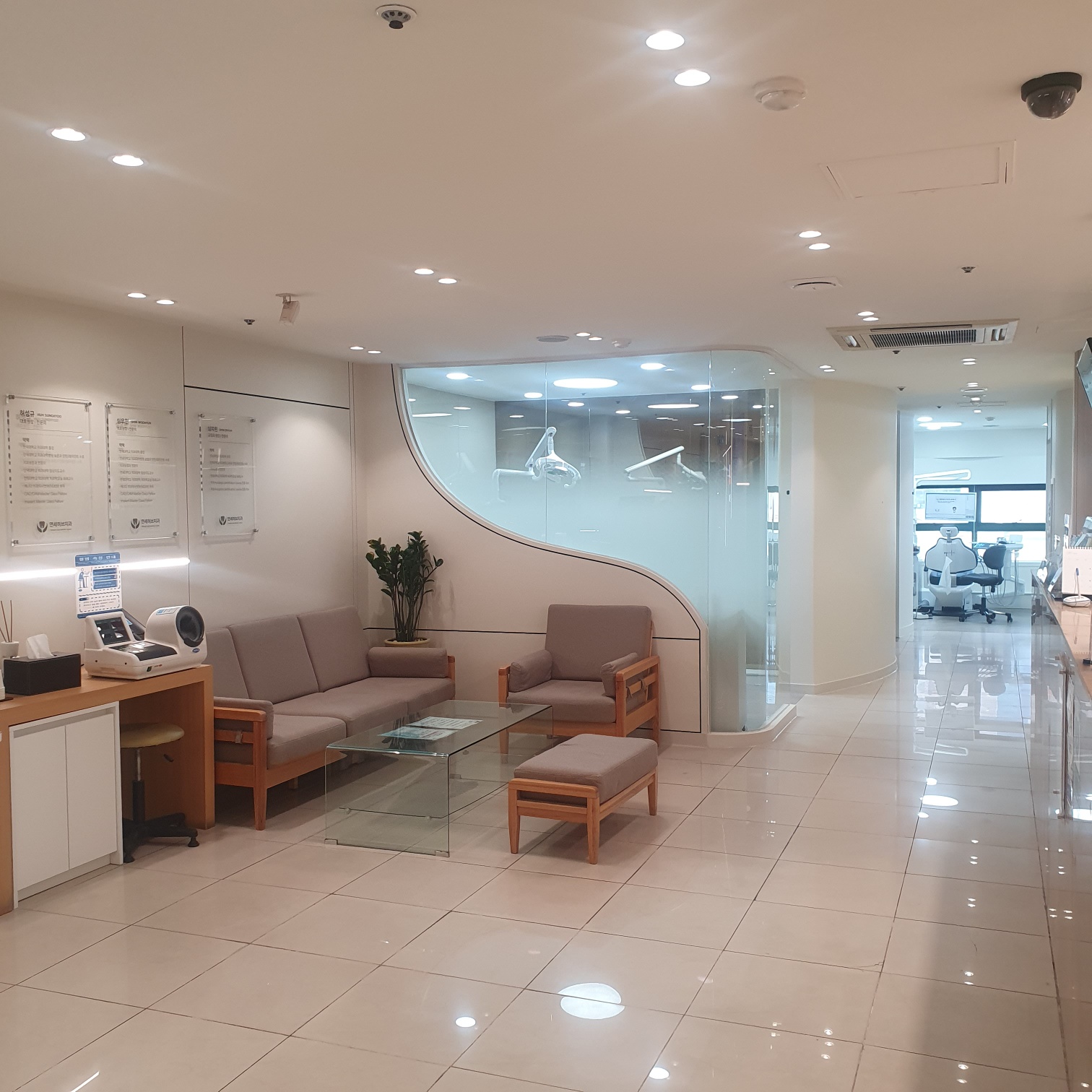 연세허브치과의원 대표 이미지