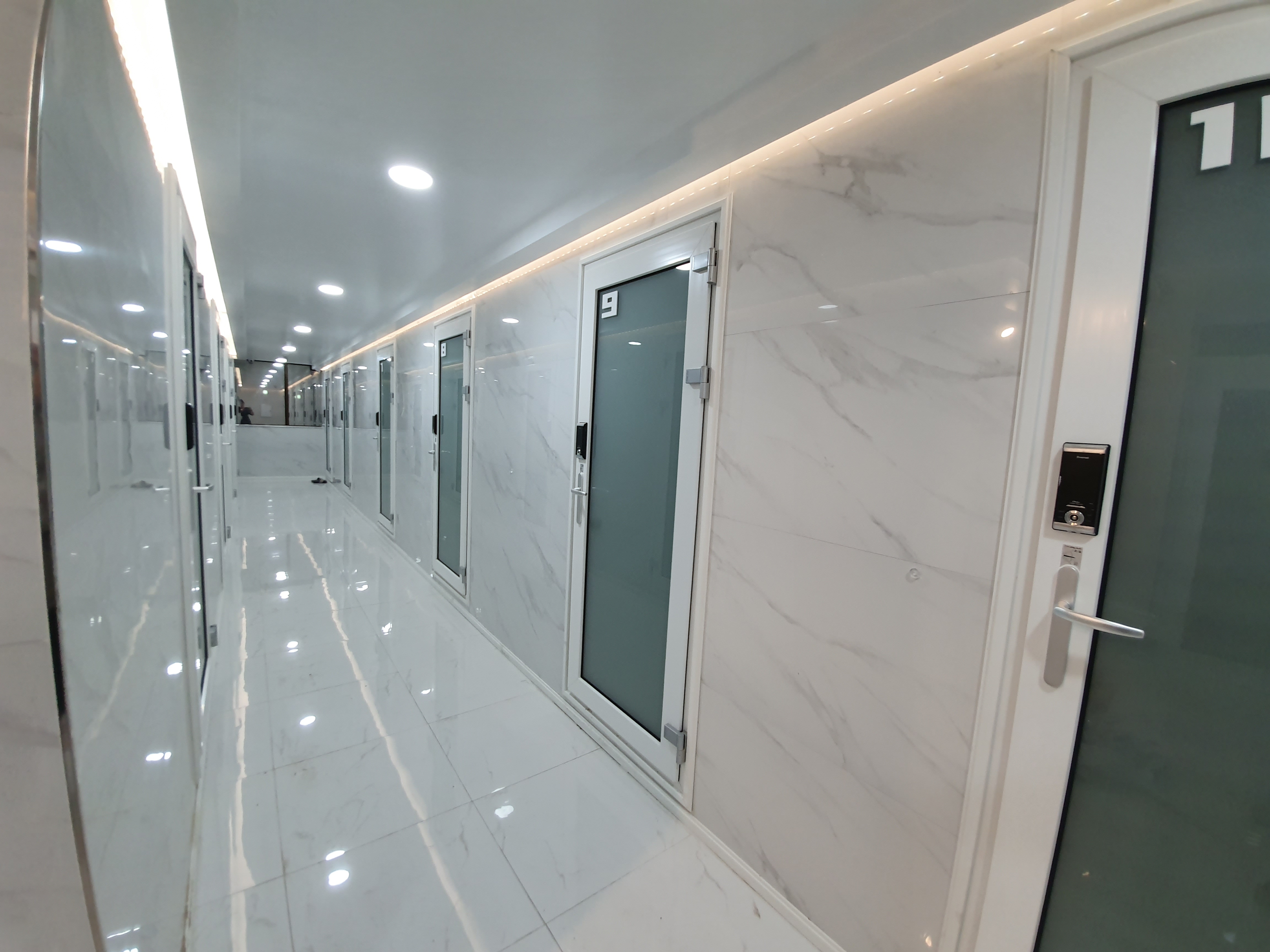 1번째 스튜디오 사진