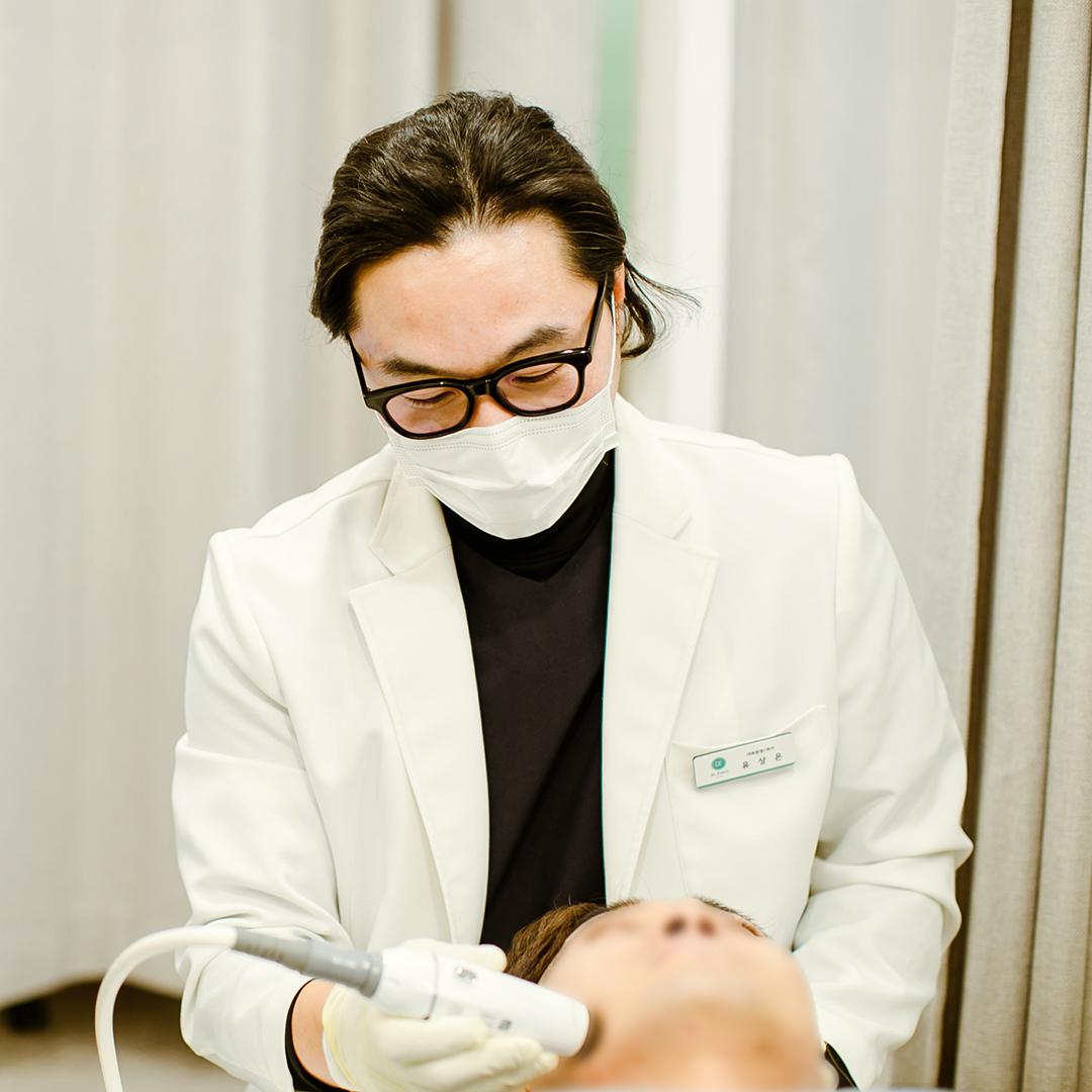 닥터에버스의원 홍대입구역 대표 이미지