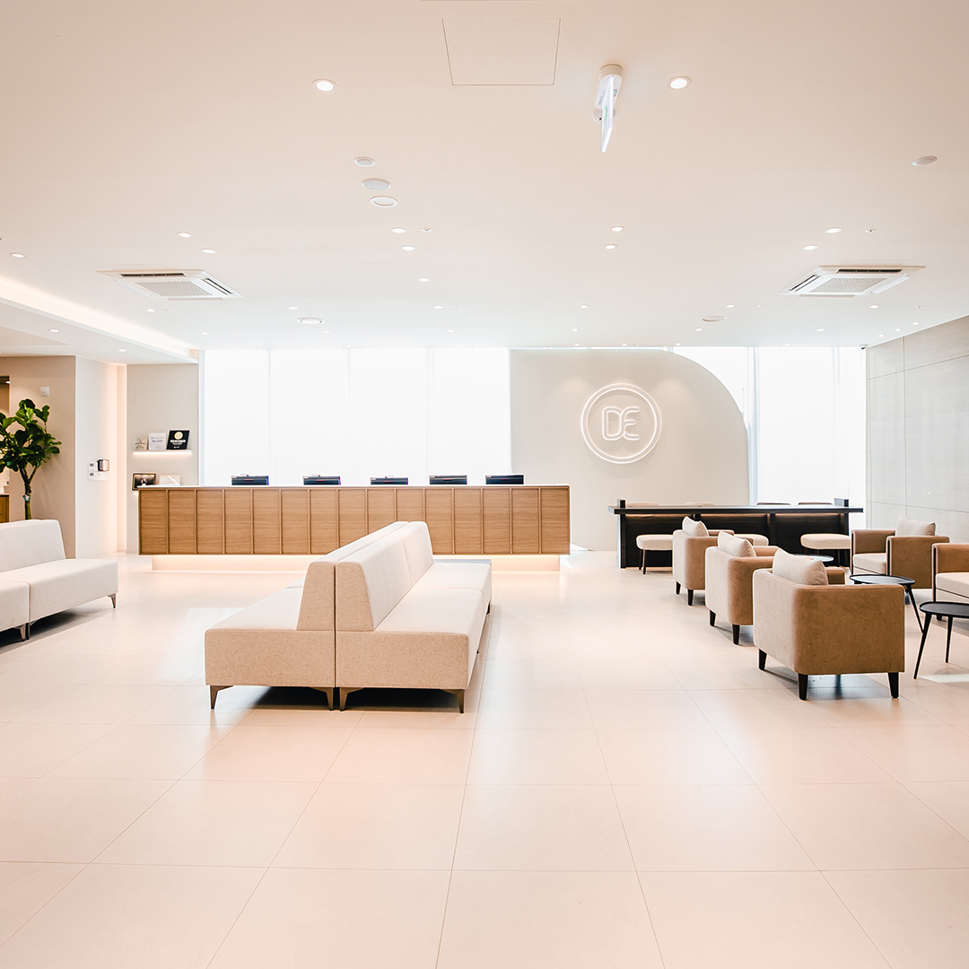 닥터에버스의원 홍대입구역 대표 이미지