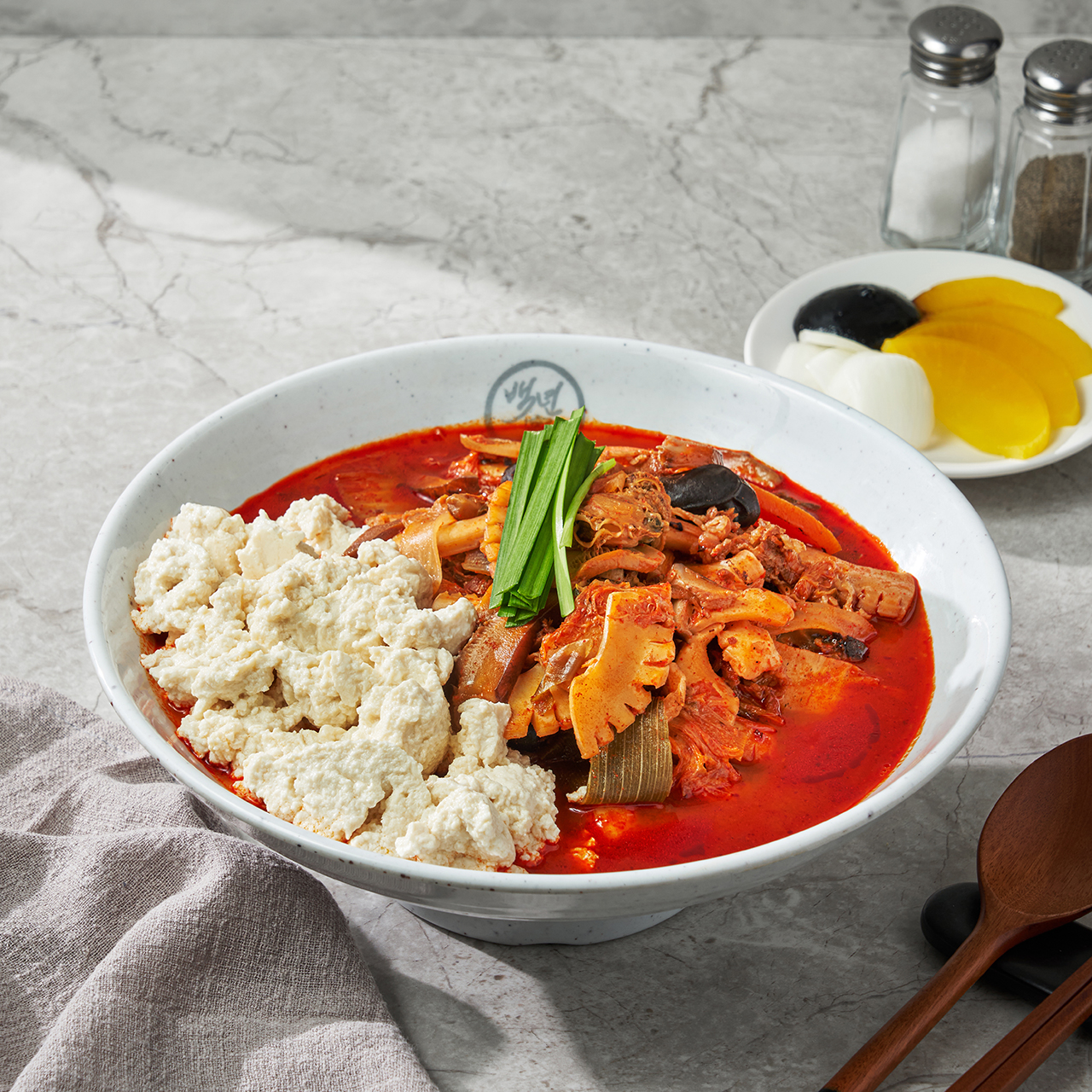 백년교동짬뽕 창원중앙역점