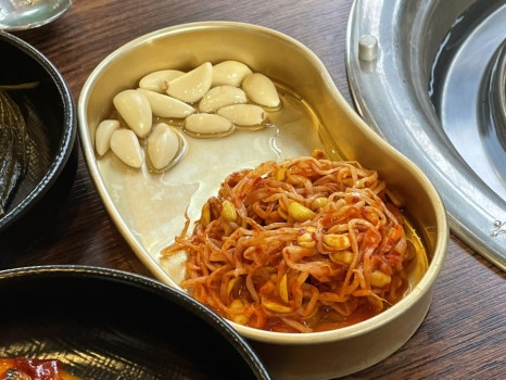 최군네