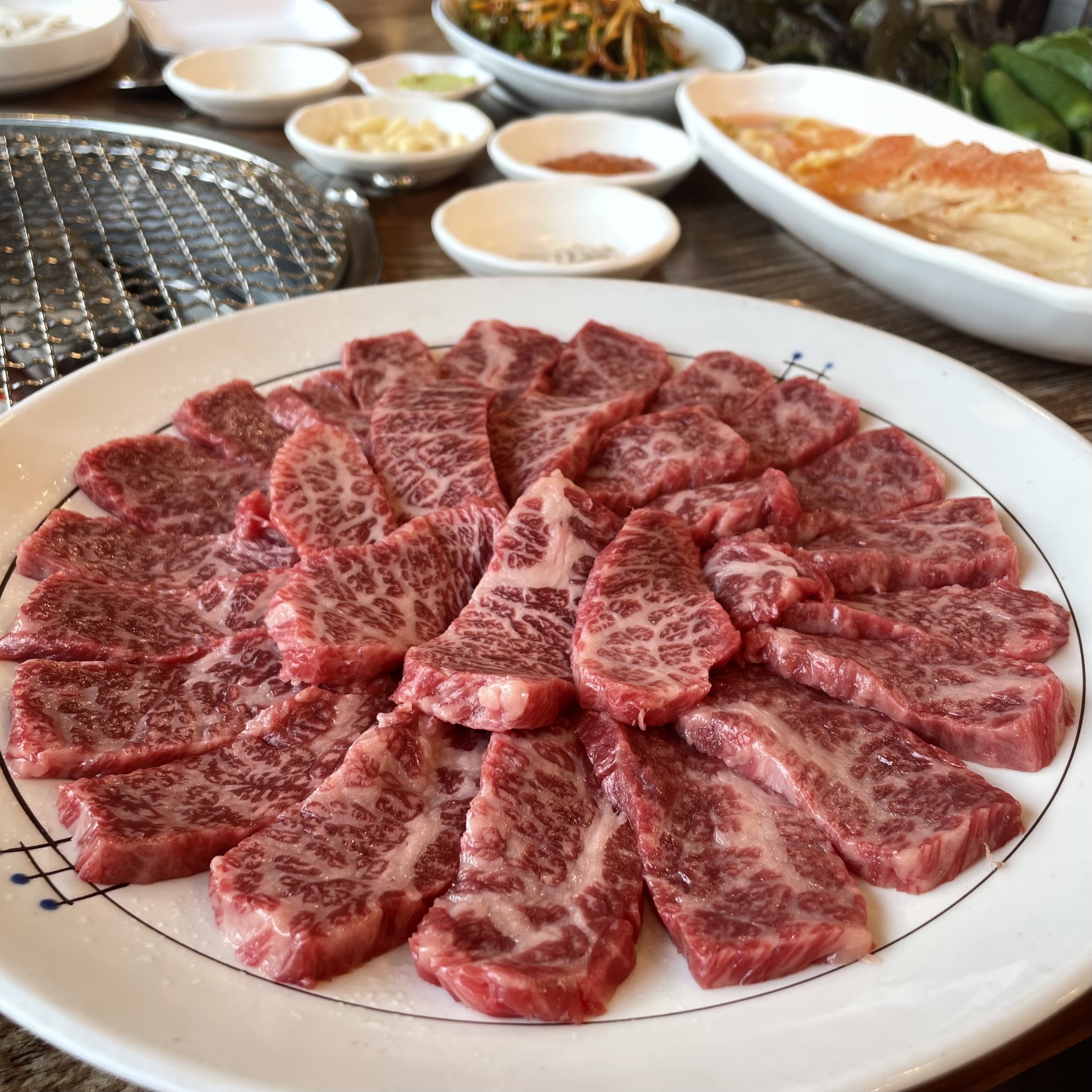 부산 기장군 삼겹살 전문점 오겹살 돼지껍데기 돼지뒷고기 항정살 통삼겹 한돈 목살 동양가든