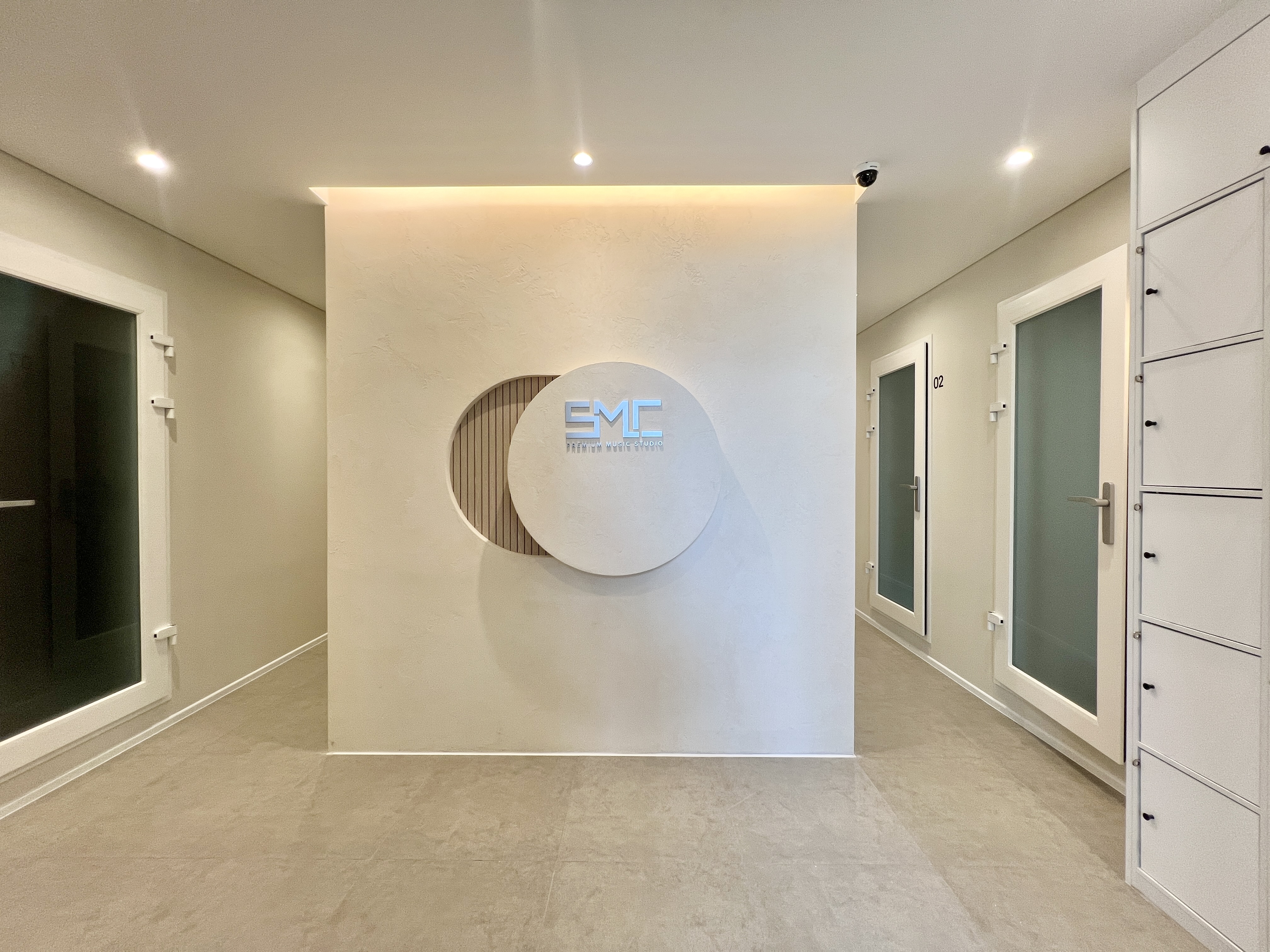 1번째 스튜디오 사진