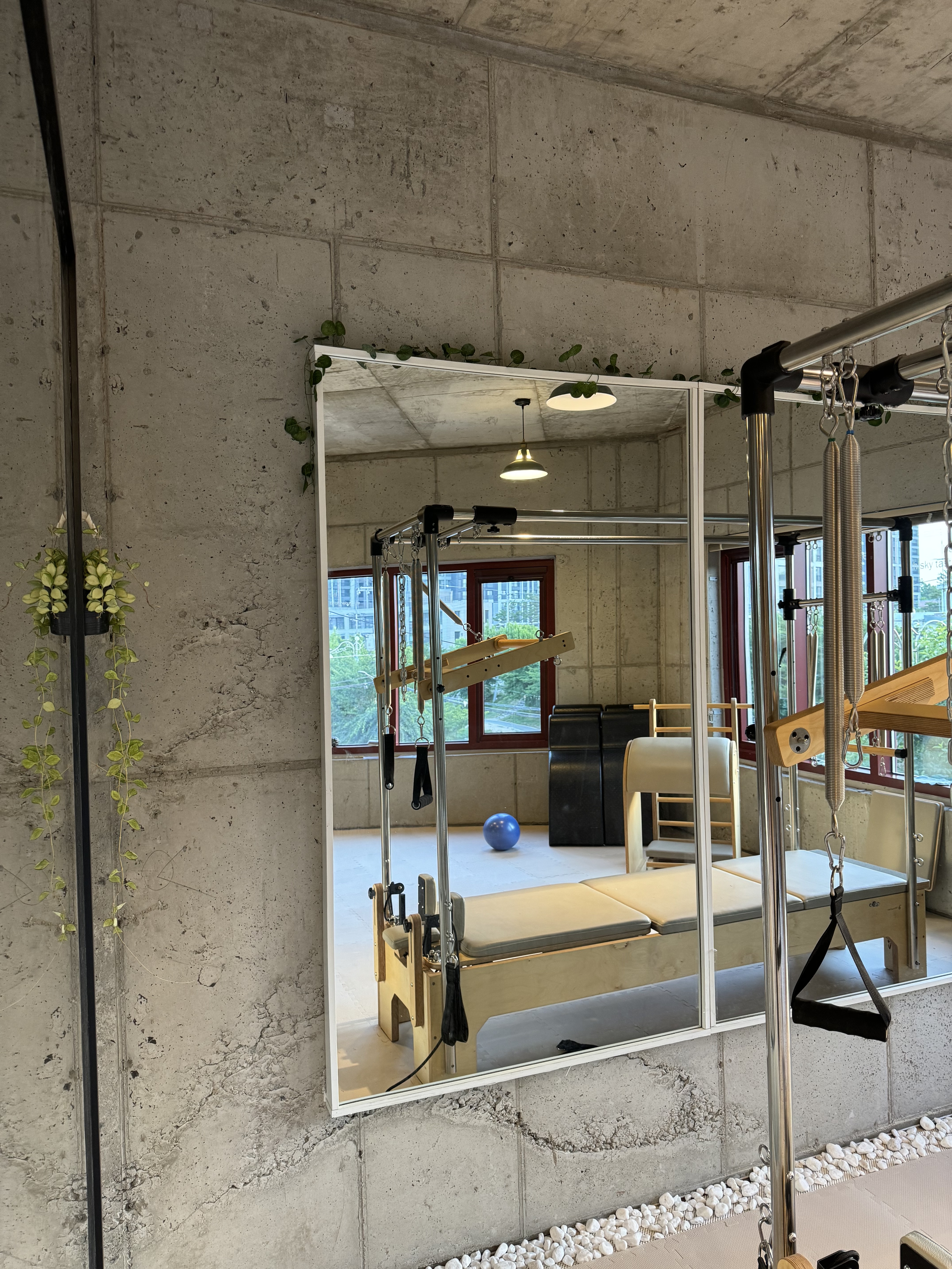 누리 포레스트 필라테스 대표 이미지