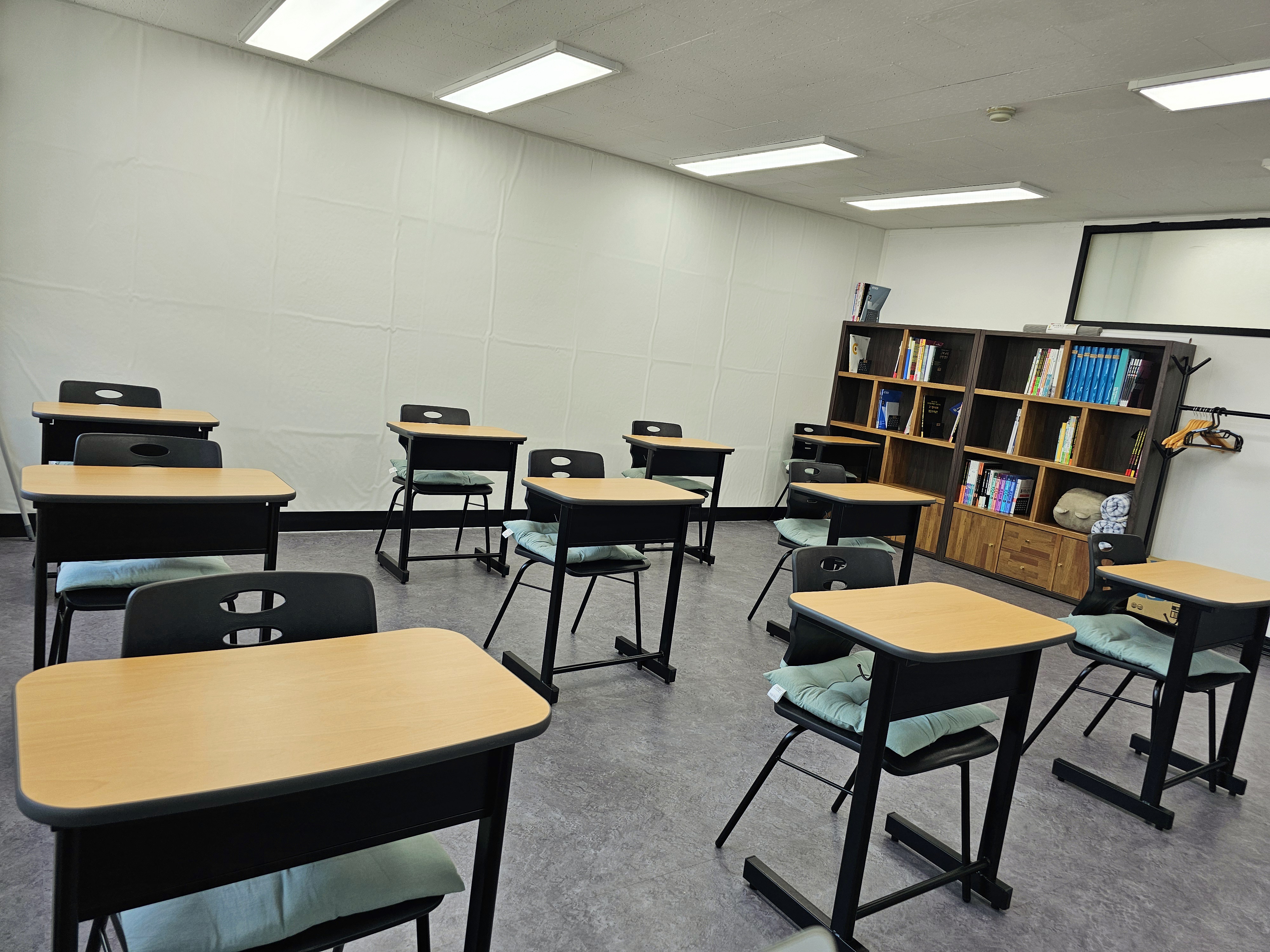 와이제이영어교습소 대표 이미지