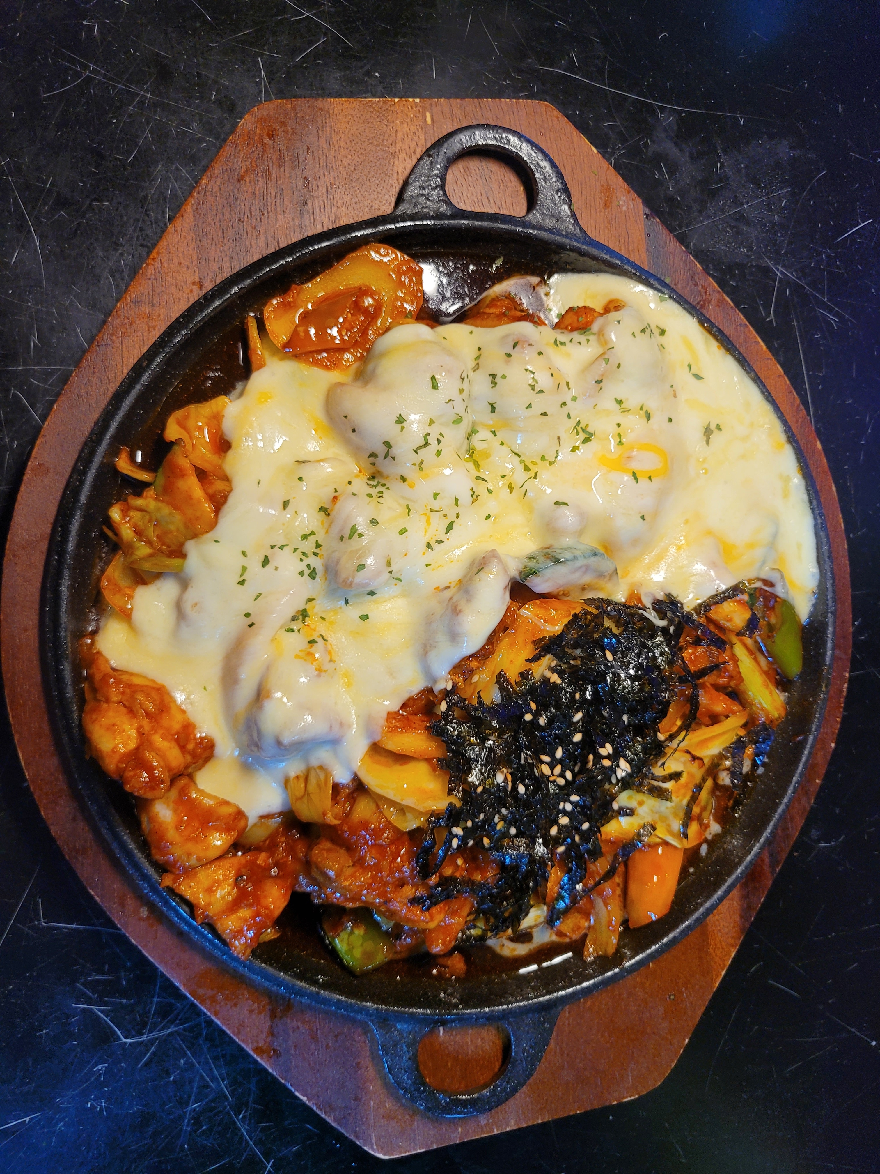 콩이네술상