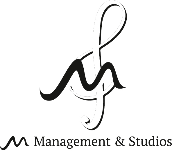 1번째 스튜디오 사진