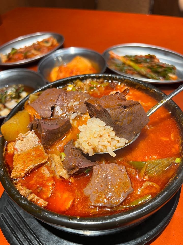 달래해장 광주용봉점