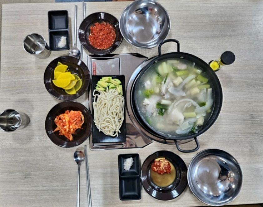 진주칼국수냉면
